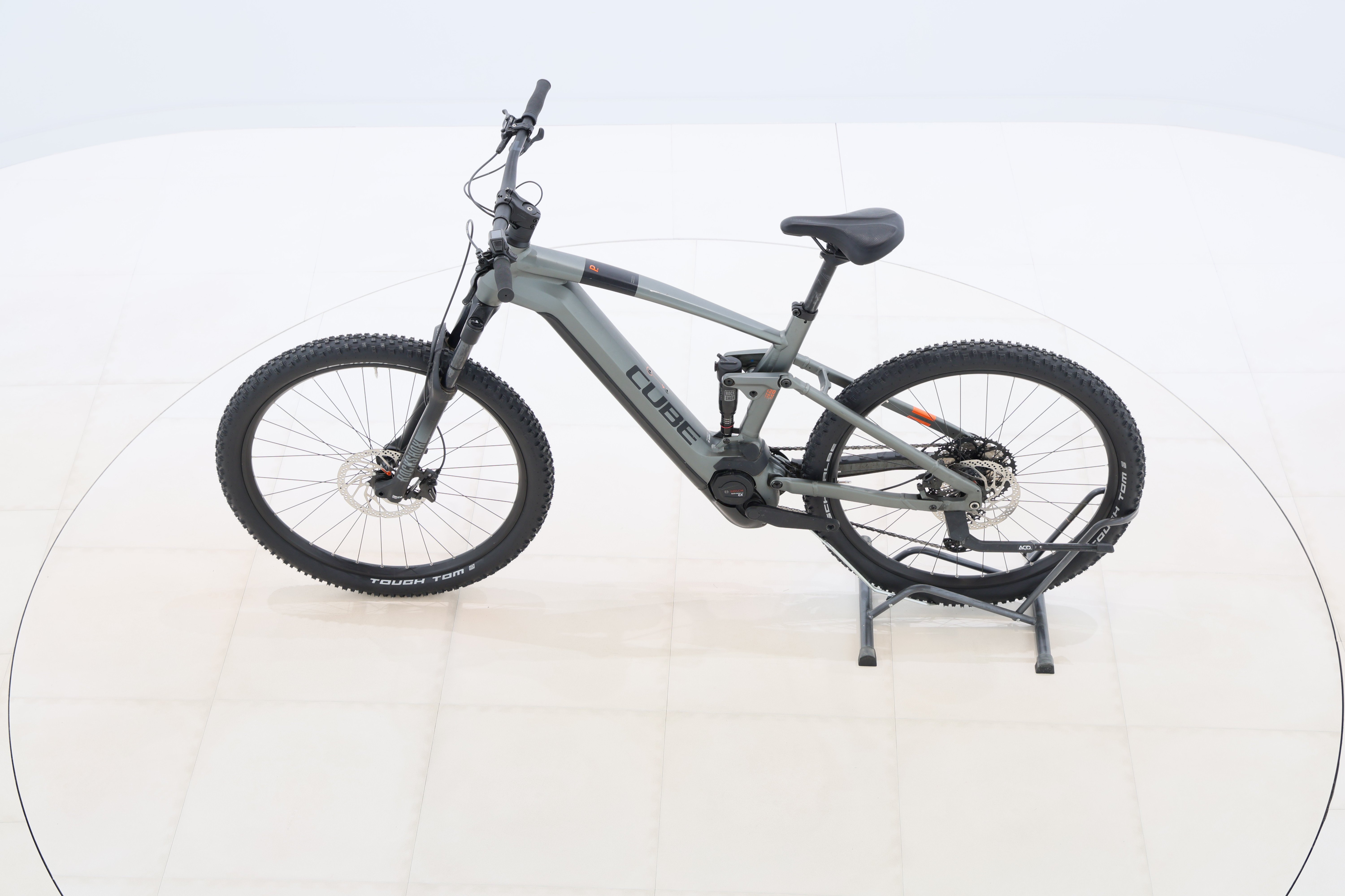 f4fffe27-c355-4033-9a7b-23446b071870