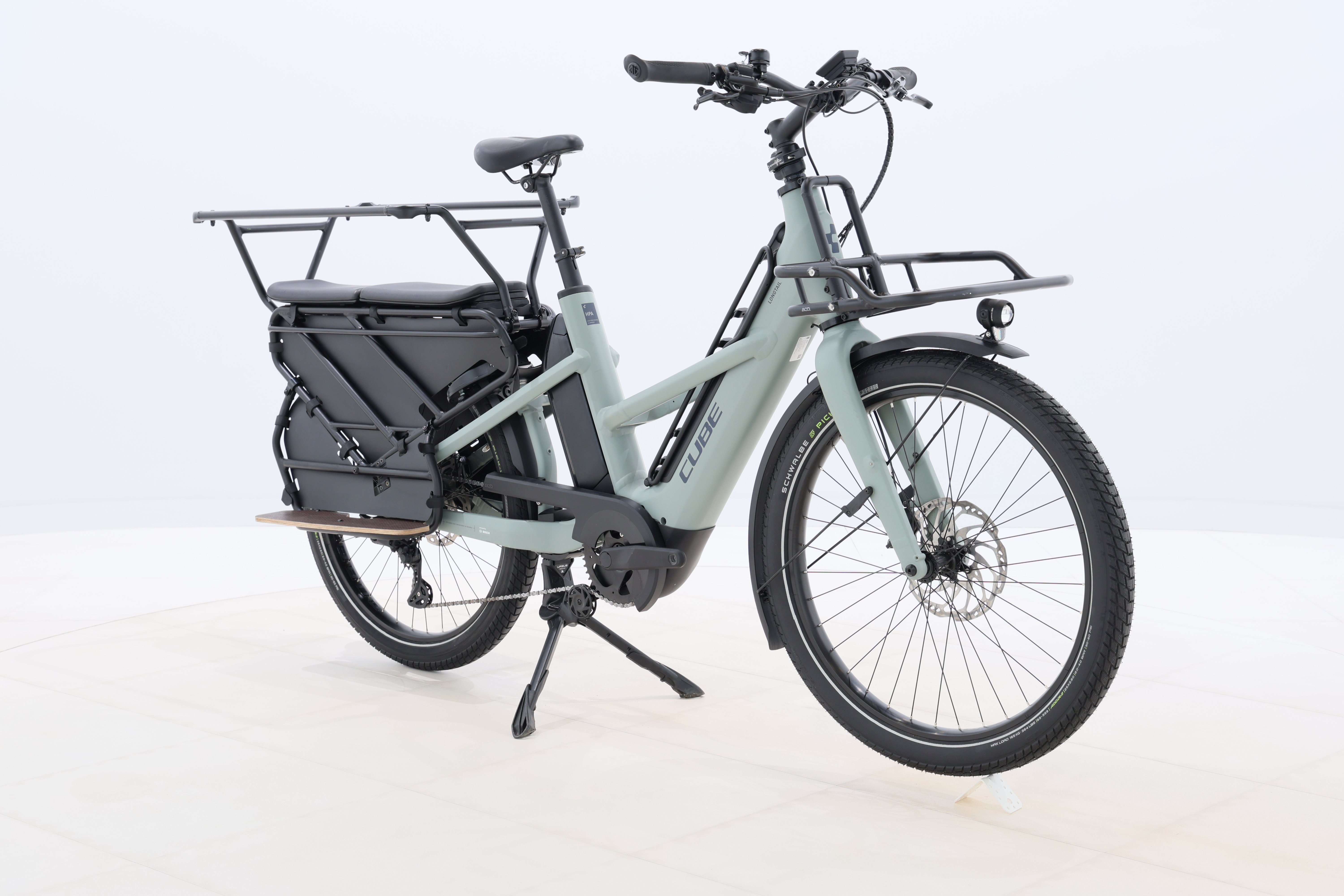 b86df0fa-da3a-425d-8608-826163f4d52d