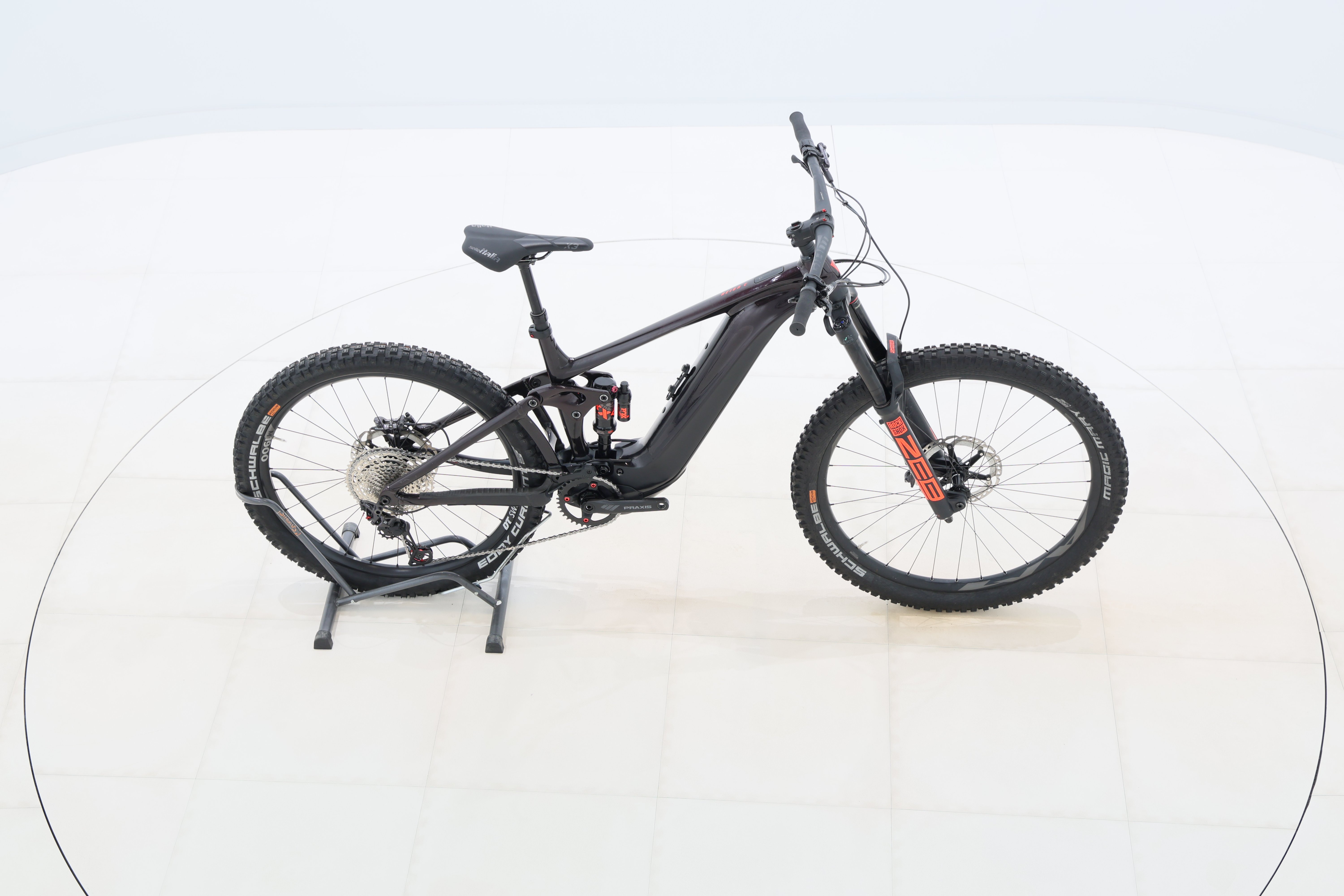 4dcc9b0b-839d-44b1-974a-4687615cf709