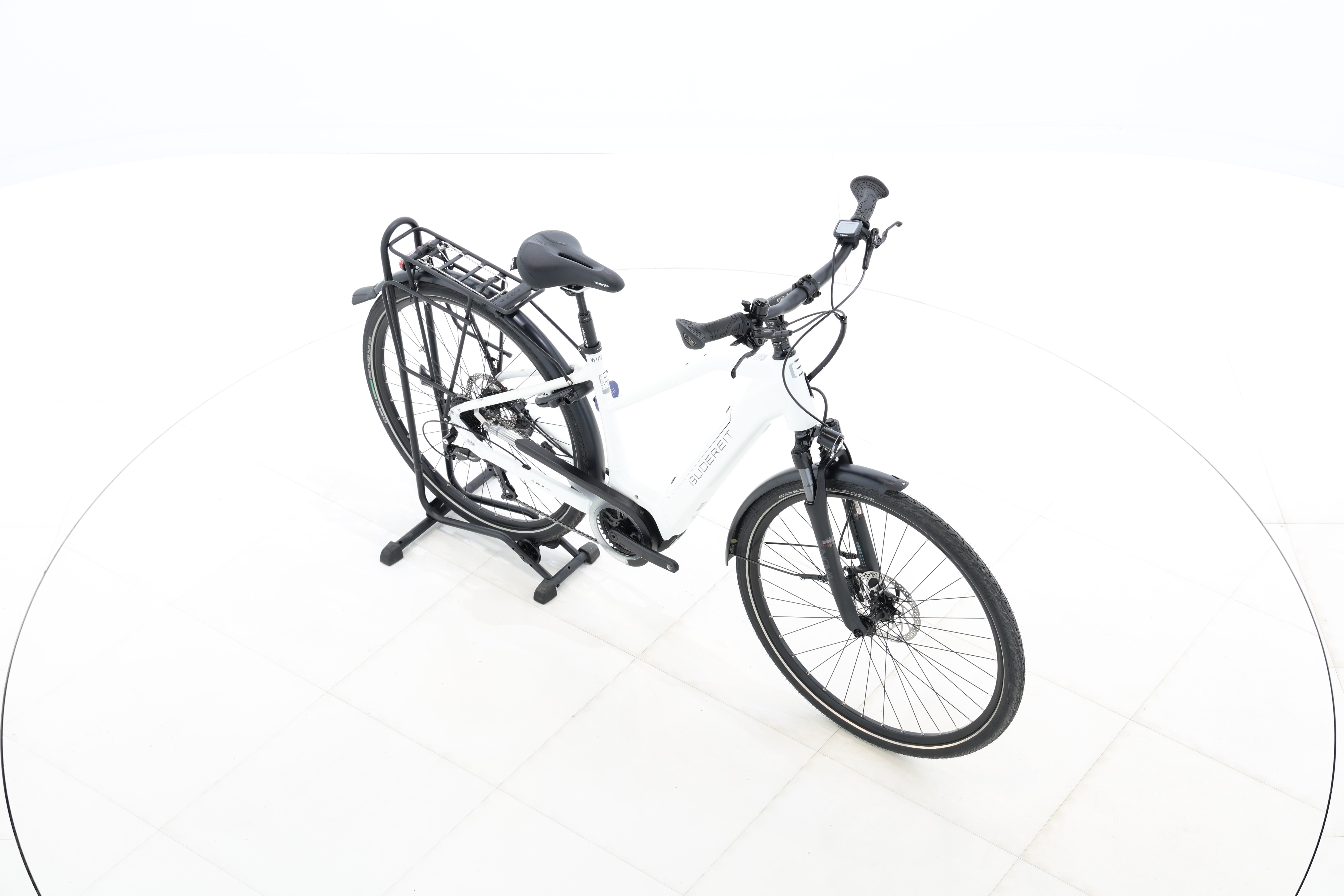 f02d9943-372e-4dcc-baf6-b7896cc6e686