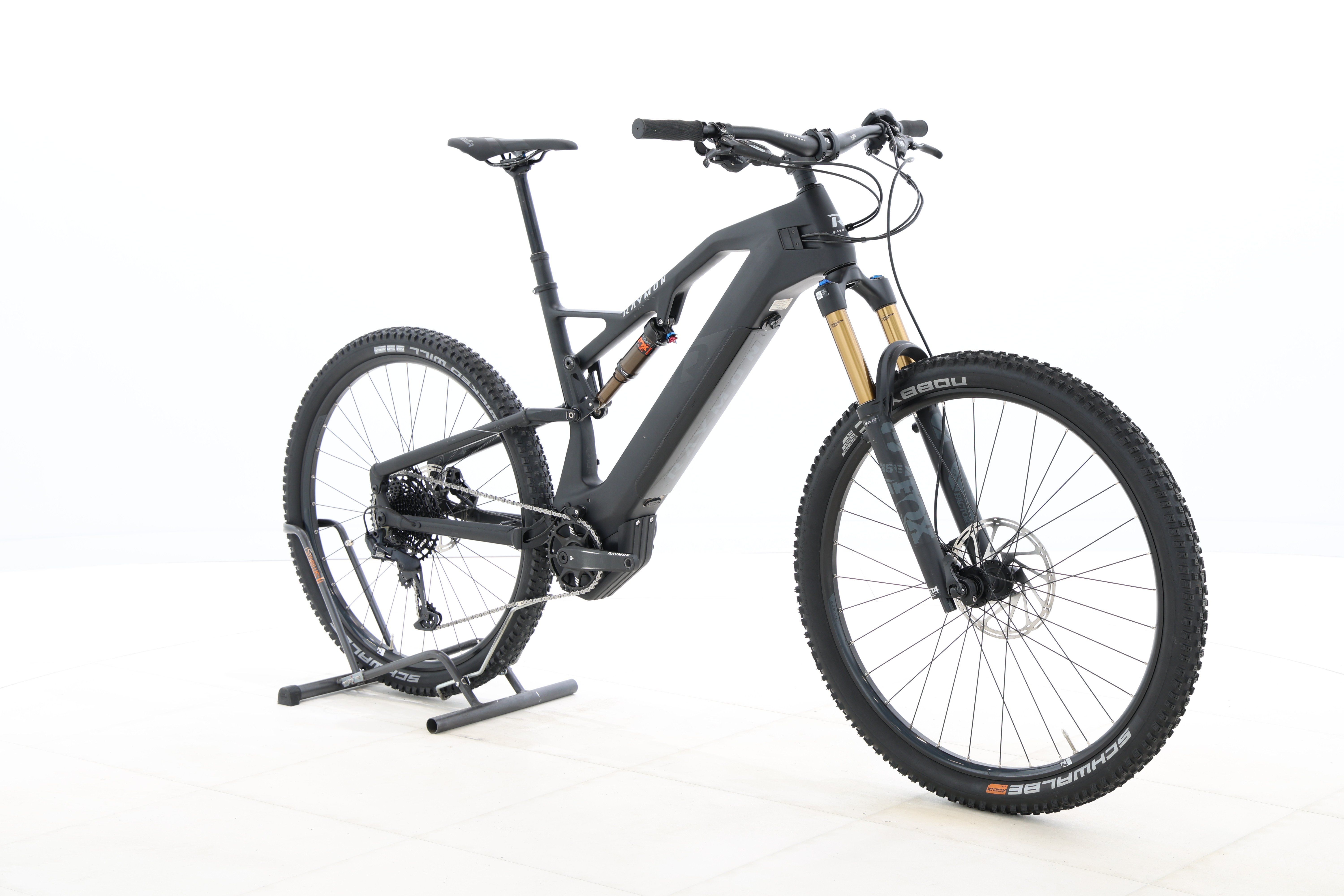 99eee752-b6c7-446f-91d5-3d5da962b314