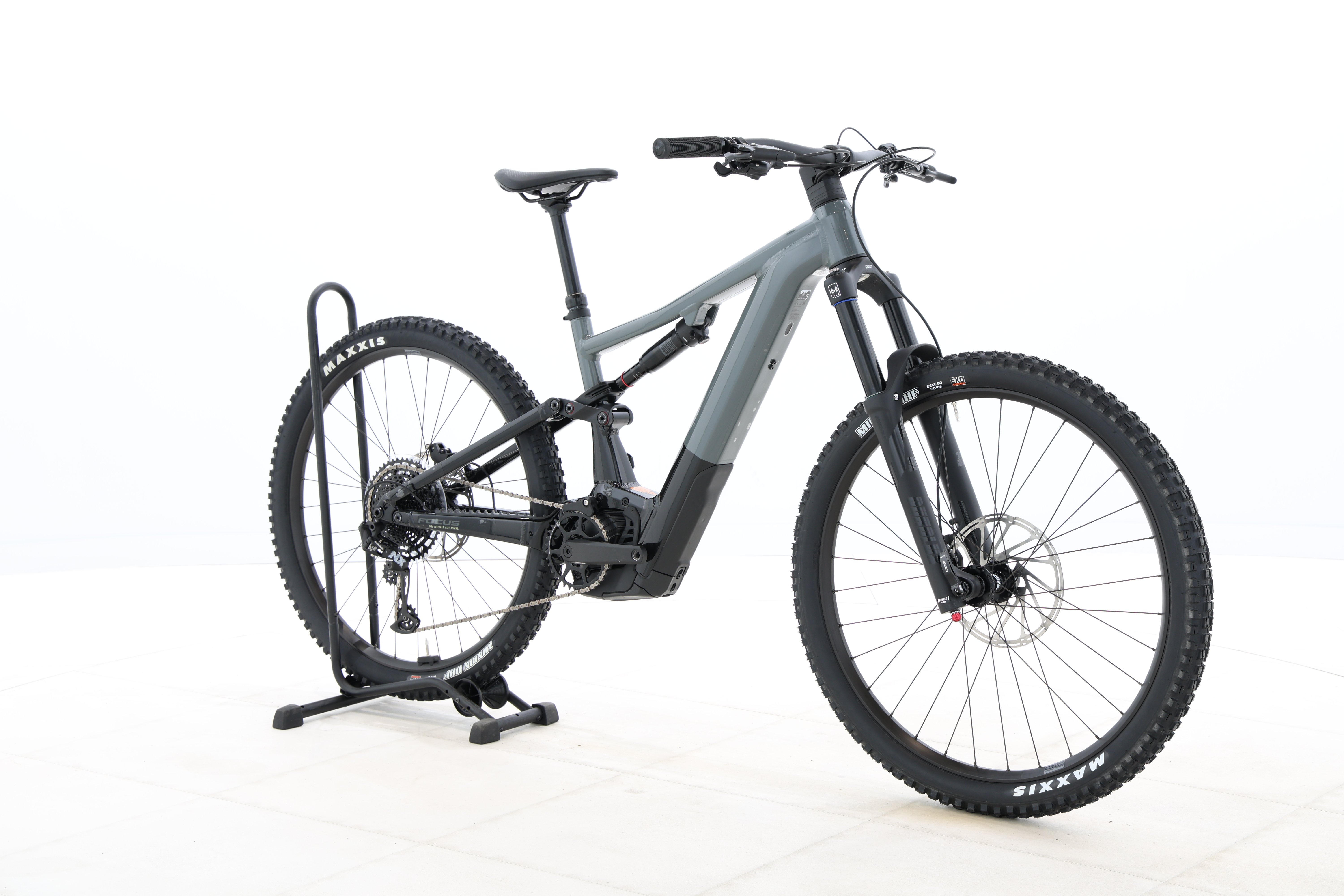 069cfb44-89a6-4e05-b863-f3d8bc924e65