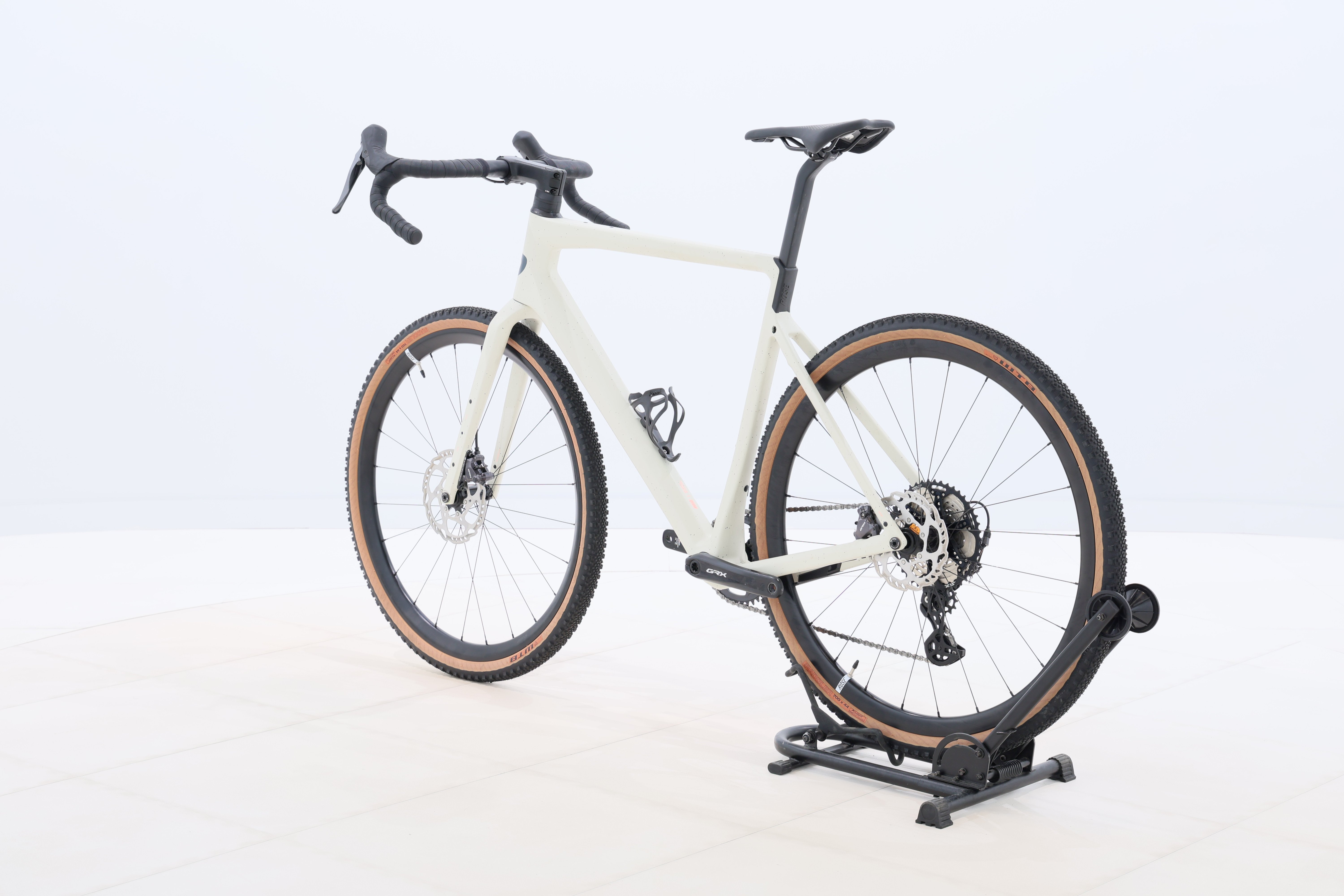 b91703fa-063d-4231-a0c8-51b0545af3cd