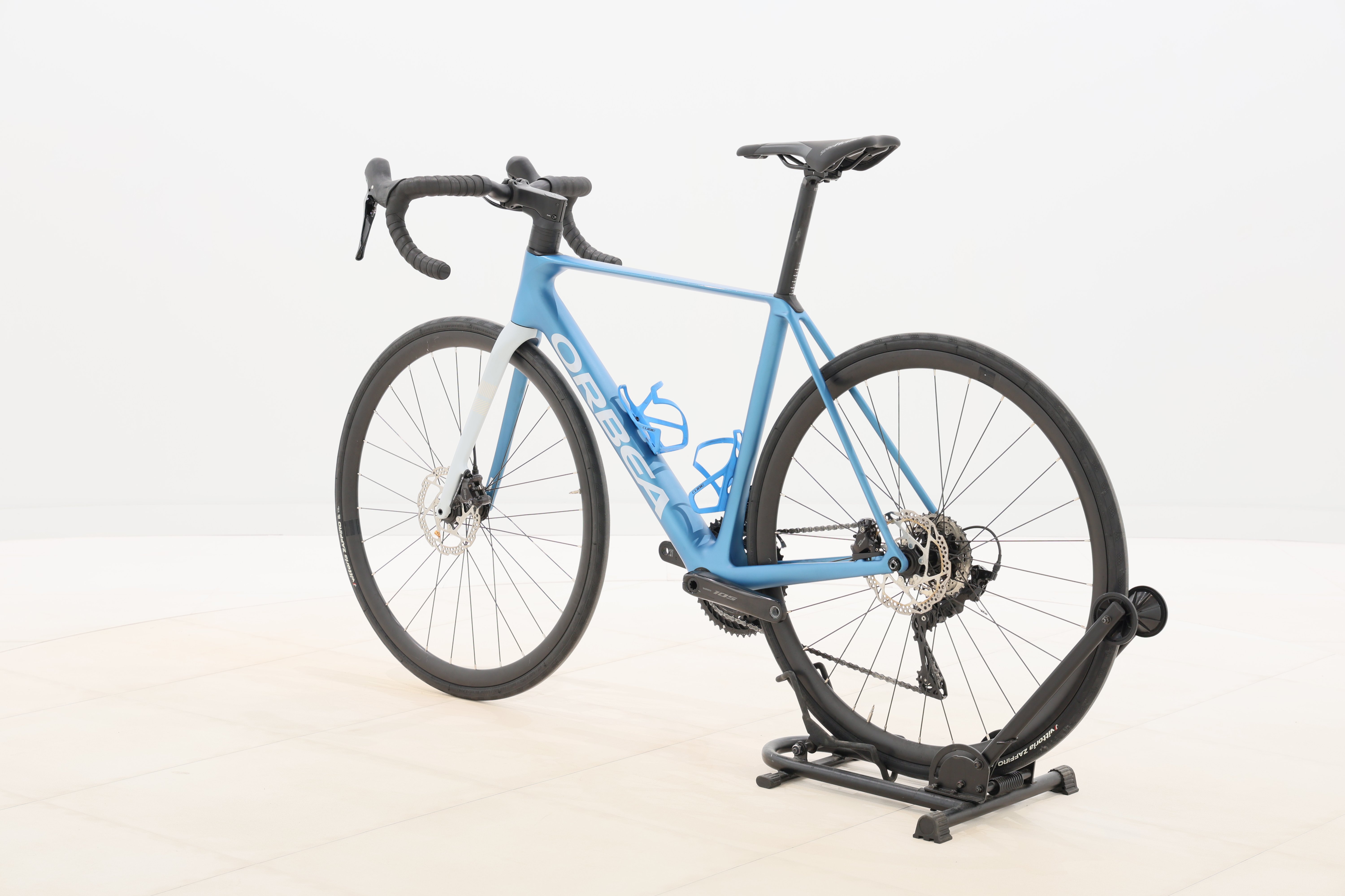 f1128d9b-46d7-4628-b00f-72834f814aa5