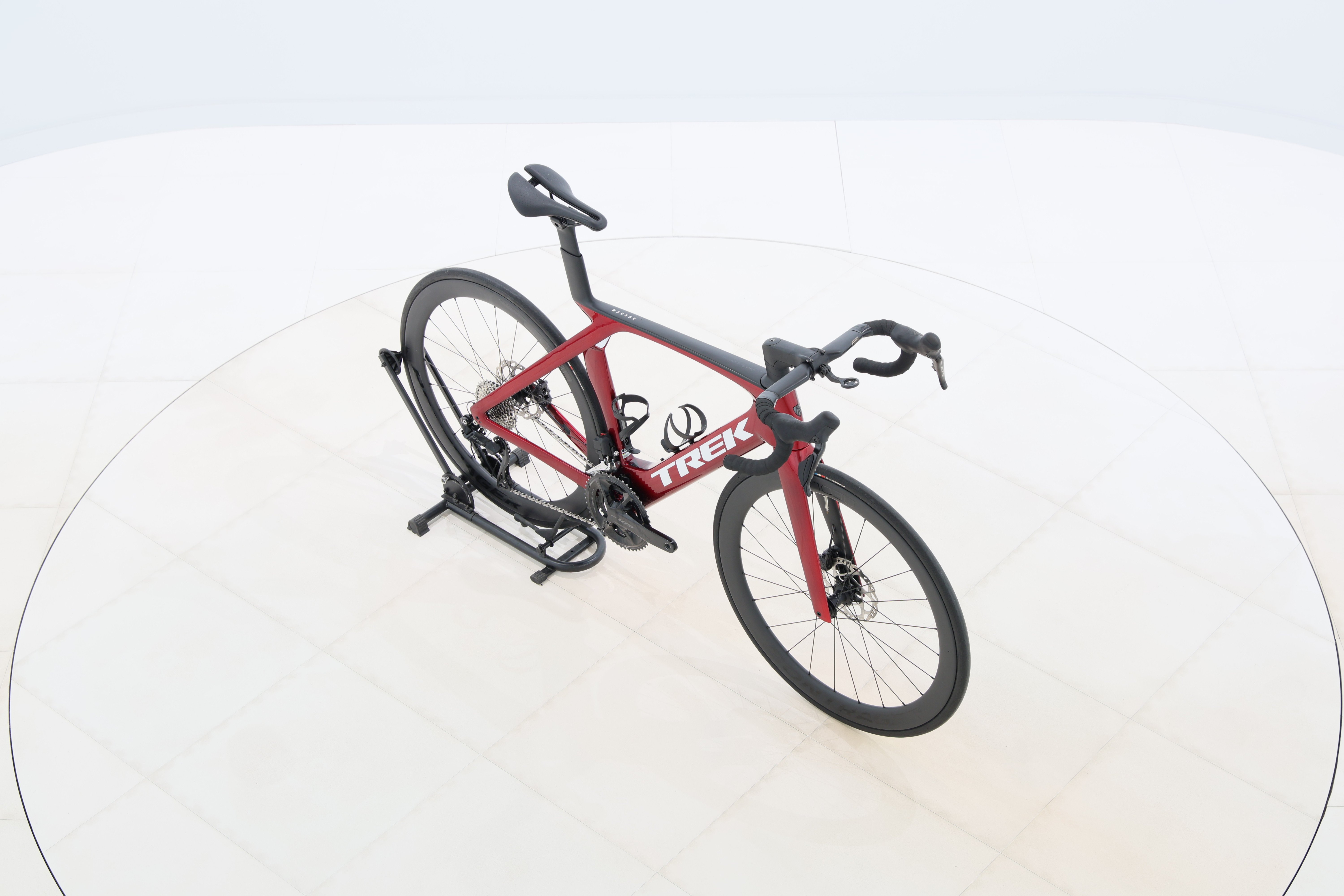 f4379a4e-122e-4103-86a5-8c3d6eeef229