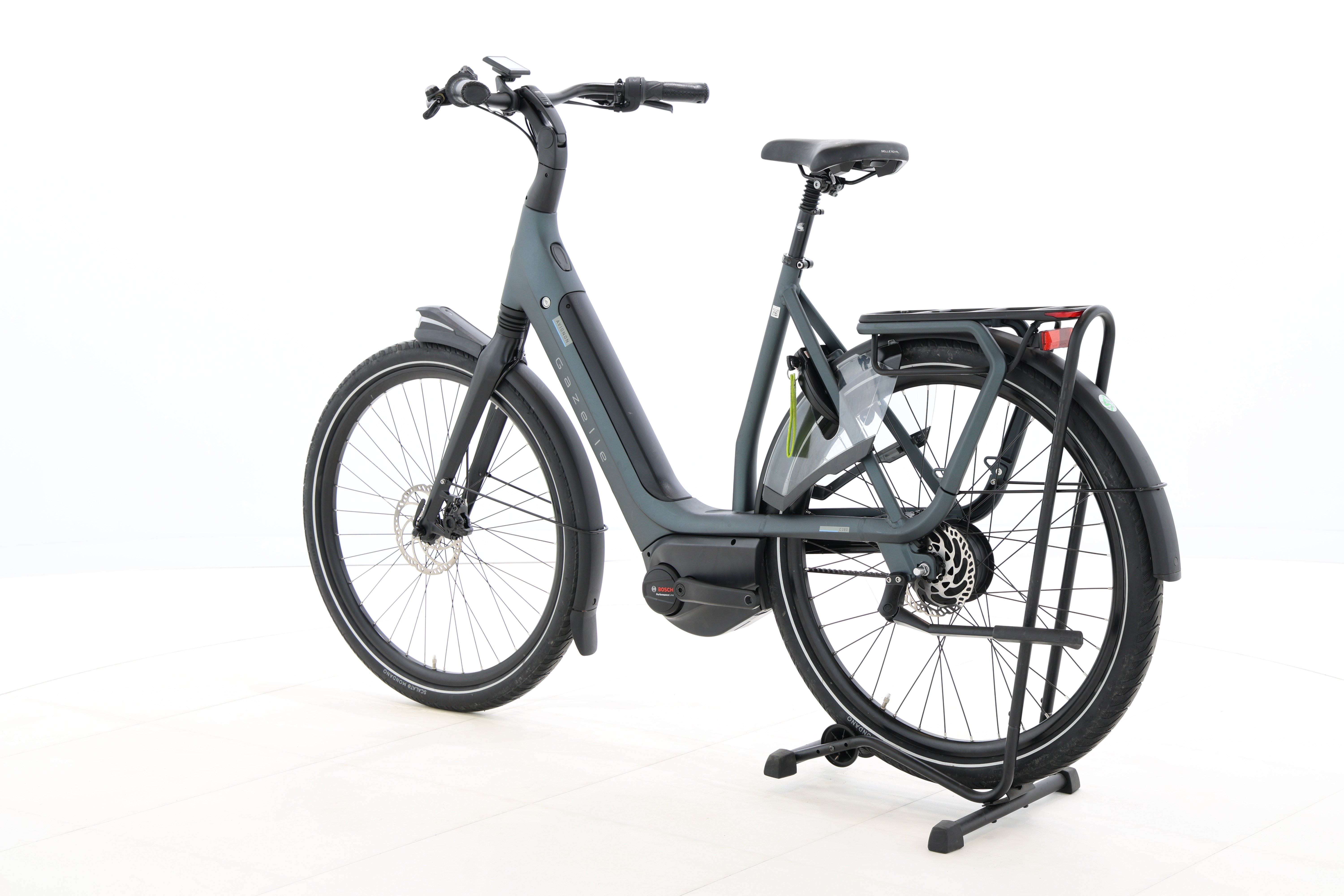 b5c74591-9560-4574-89fd-c5ed8deed962