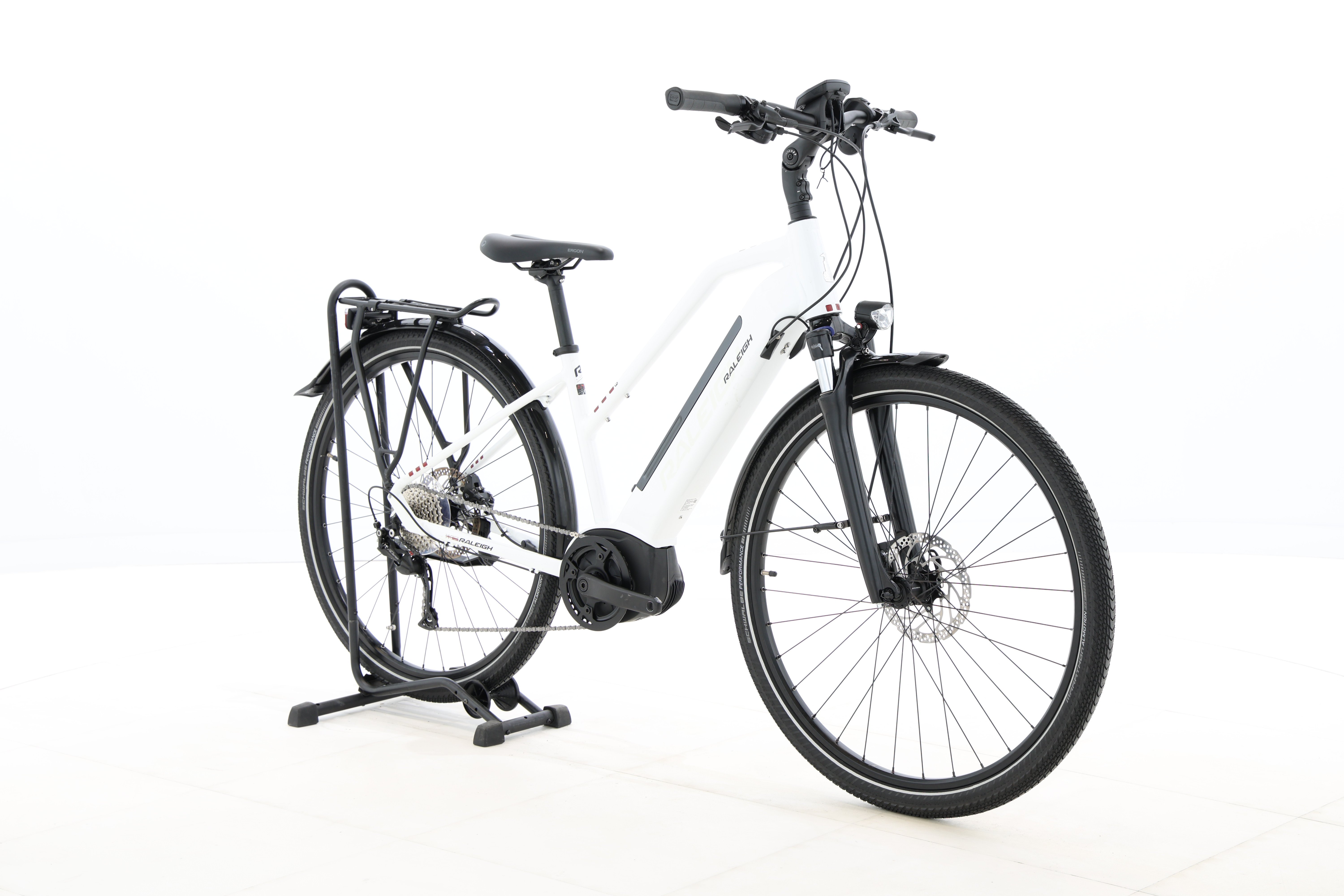 198d36e4-1dd9-48c1-a0aa-462b367e9fcb