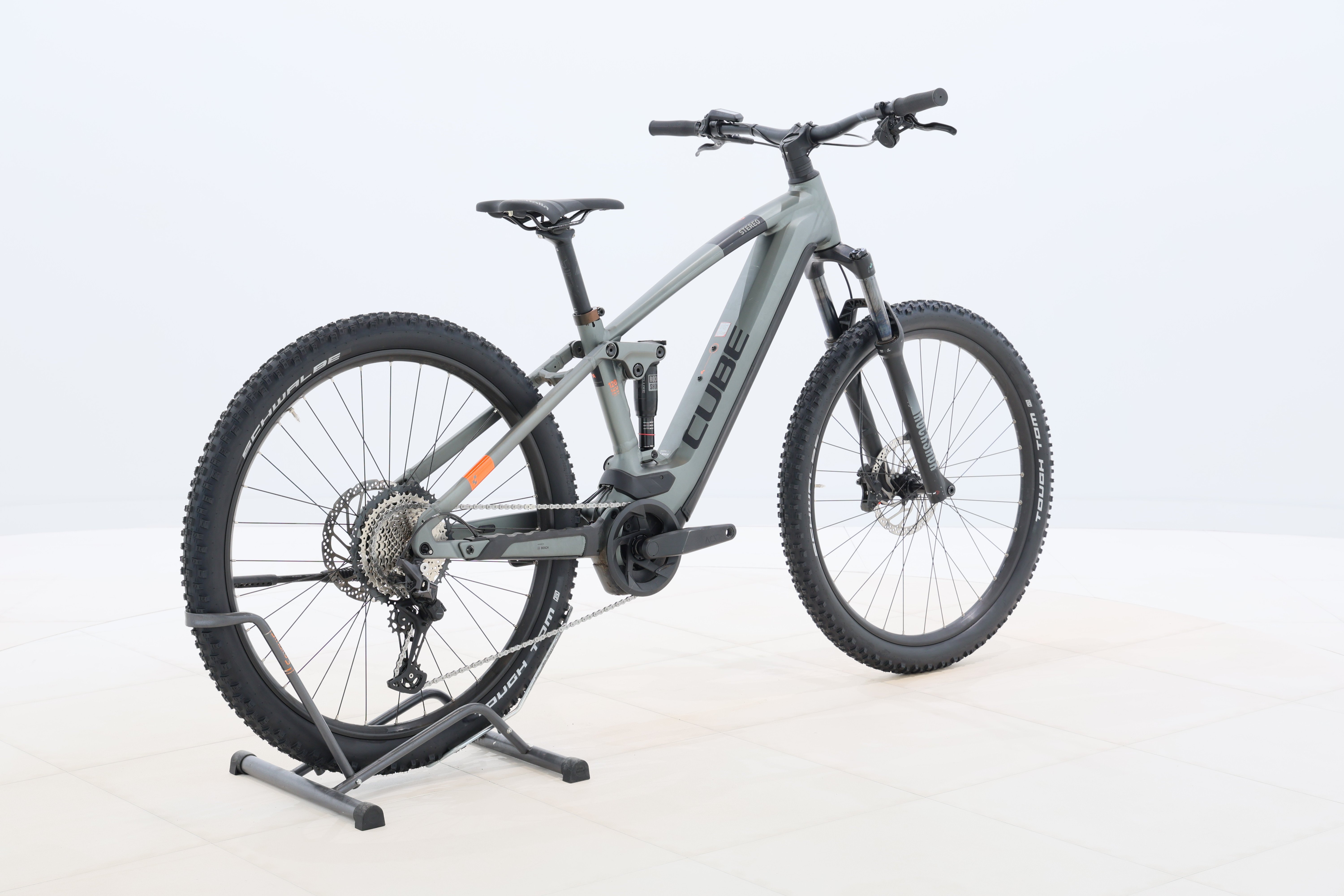 c242e9f5-5989-4348-a67b-4810be33f2b5