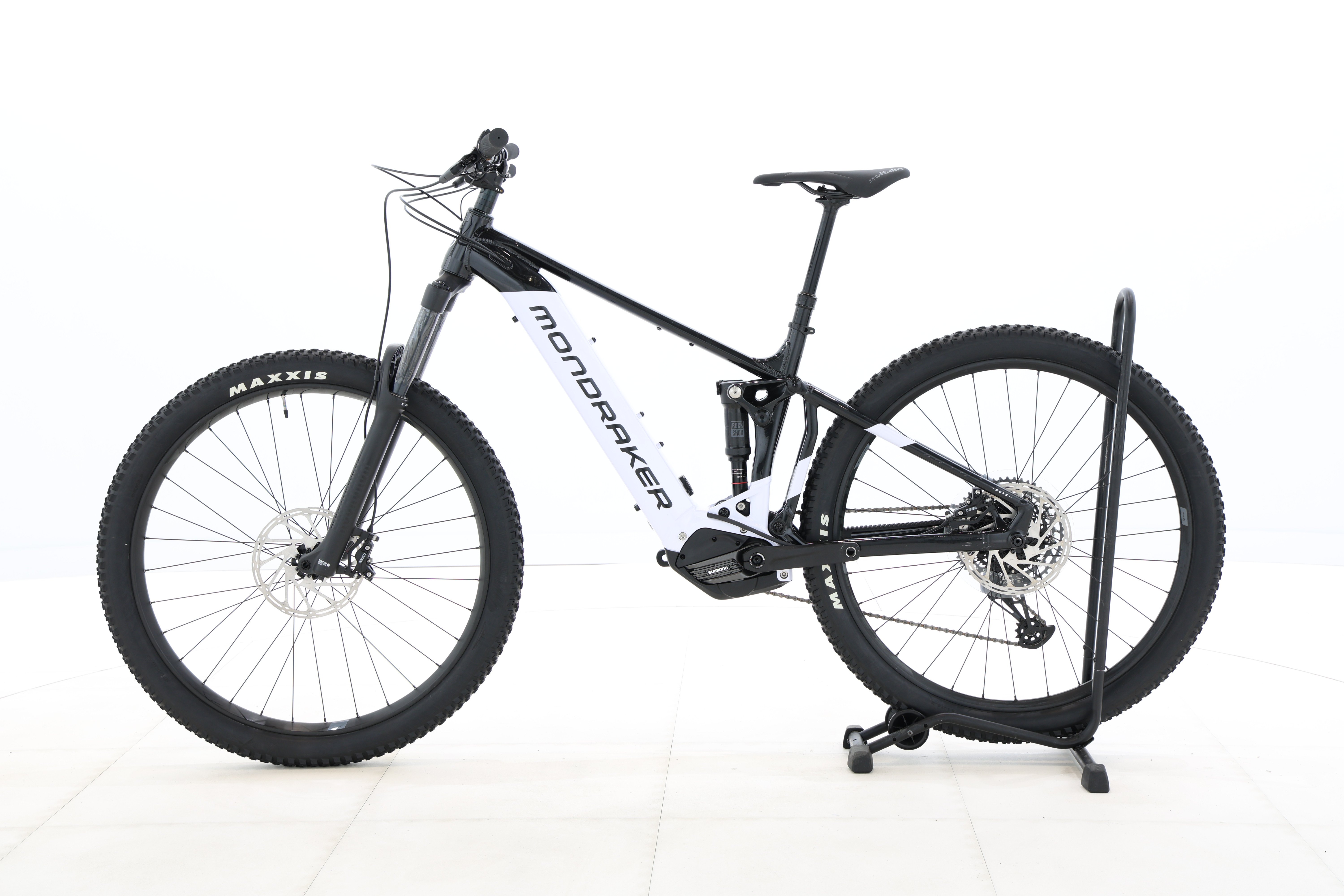 642ed118-acc3-48e7-928a-3eb2632baaa4