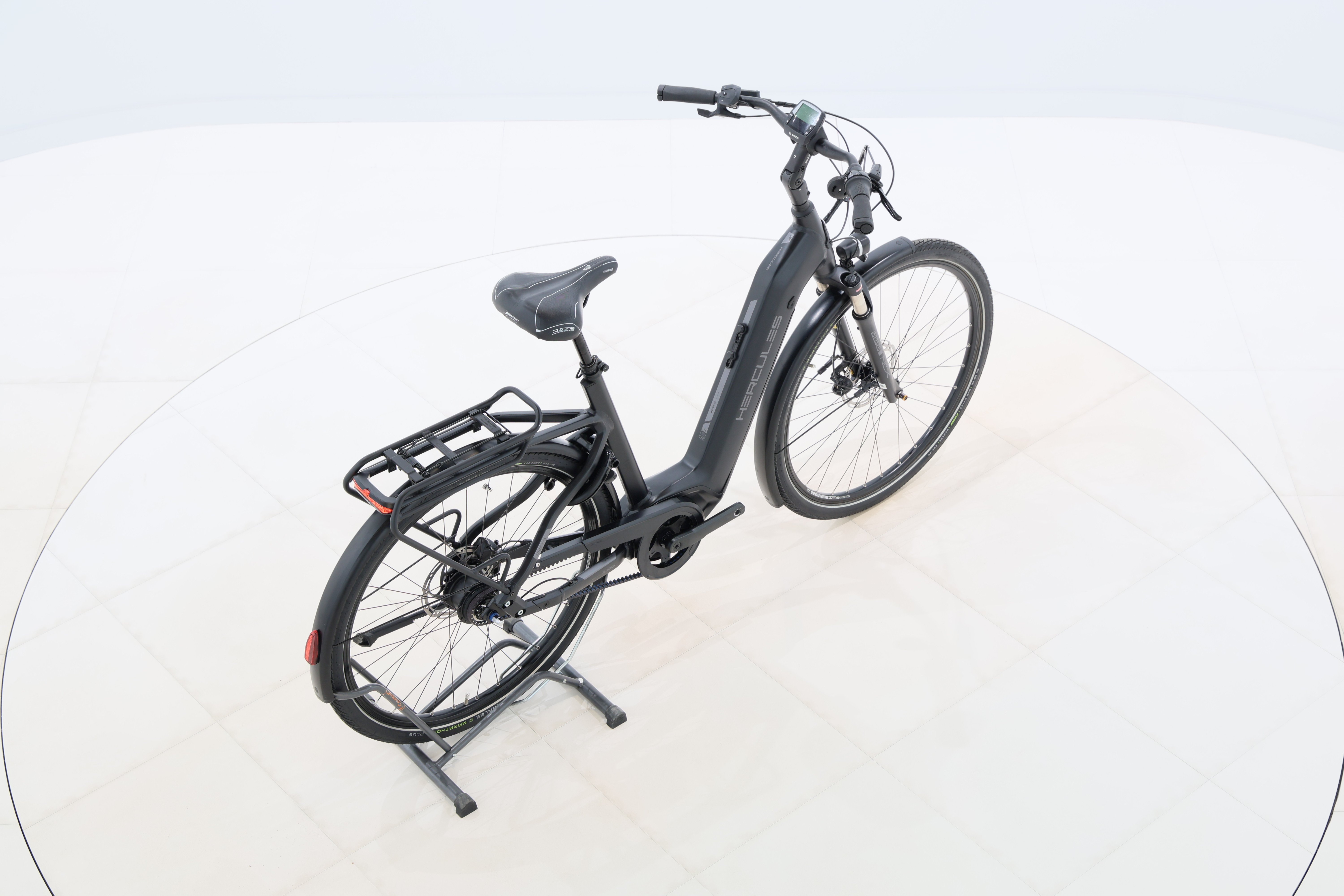 e6ae029a-3148-4c55-80e9-18d3d09b5a9c