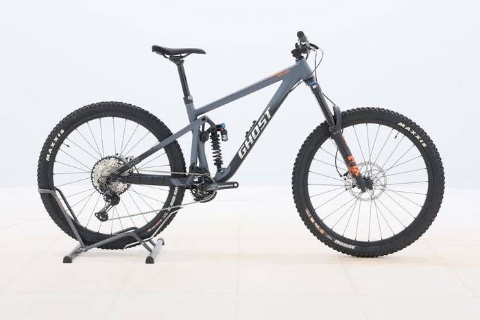 Ghost RIOT EN FULL PARTY 2022