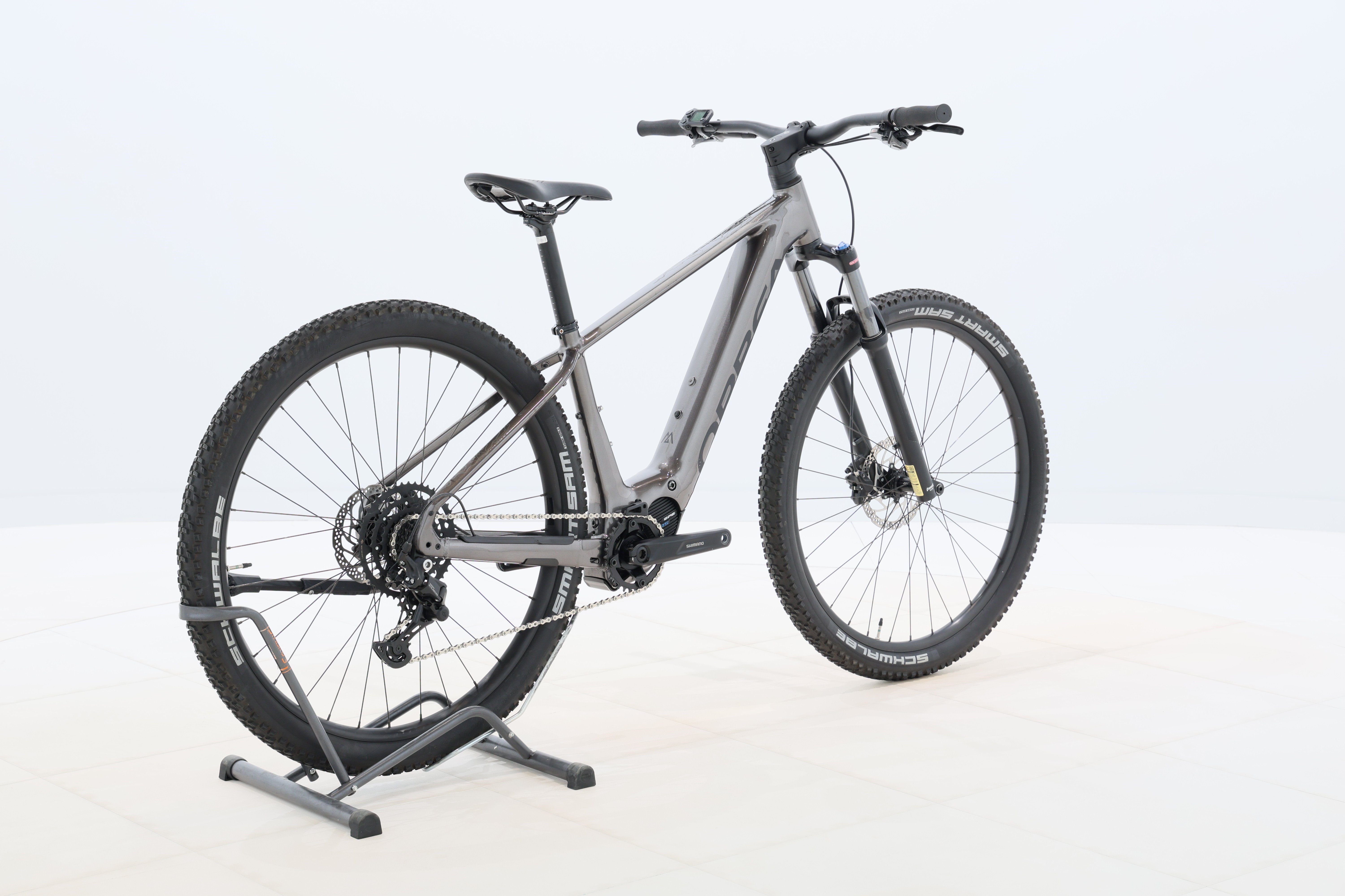 2eeb091c-94d2-42c2-961f-ede9a3b02e9a