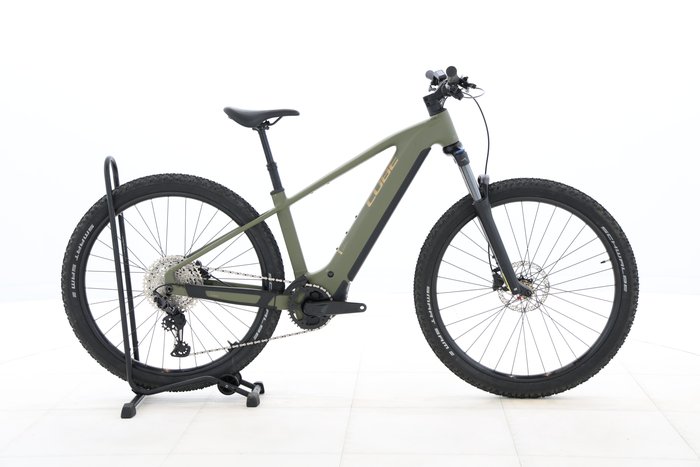 Cube Reaction Hybrid Pro 800 2025