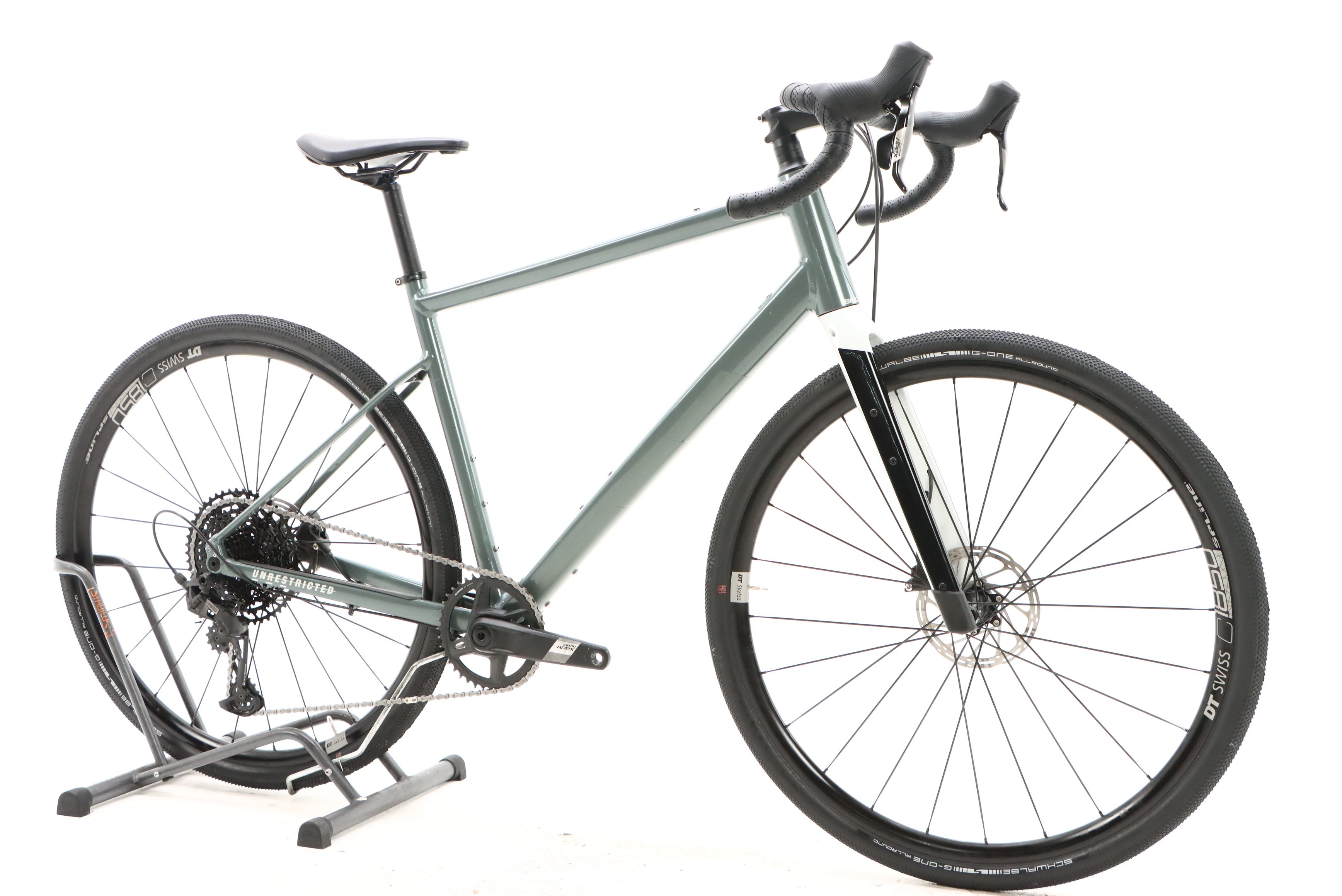 2e02c6e8-4678-46b7-b749-f2c7706ca540