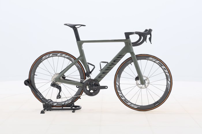 Canyon Aeroad CF SLX 7 Di2 2024