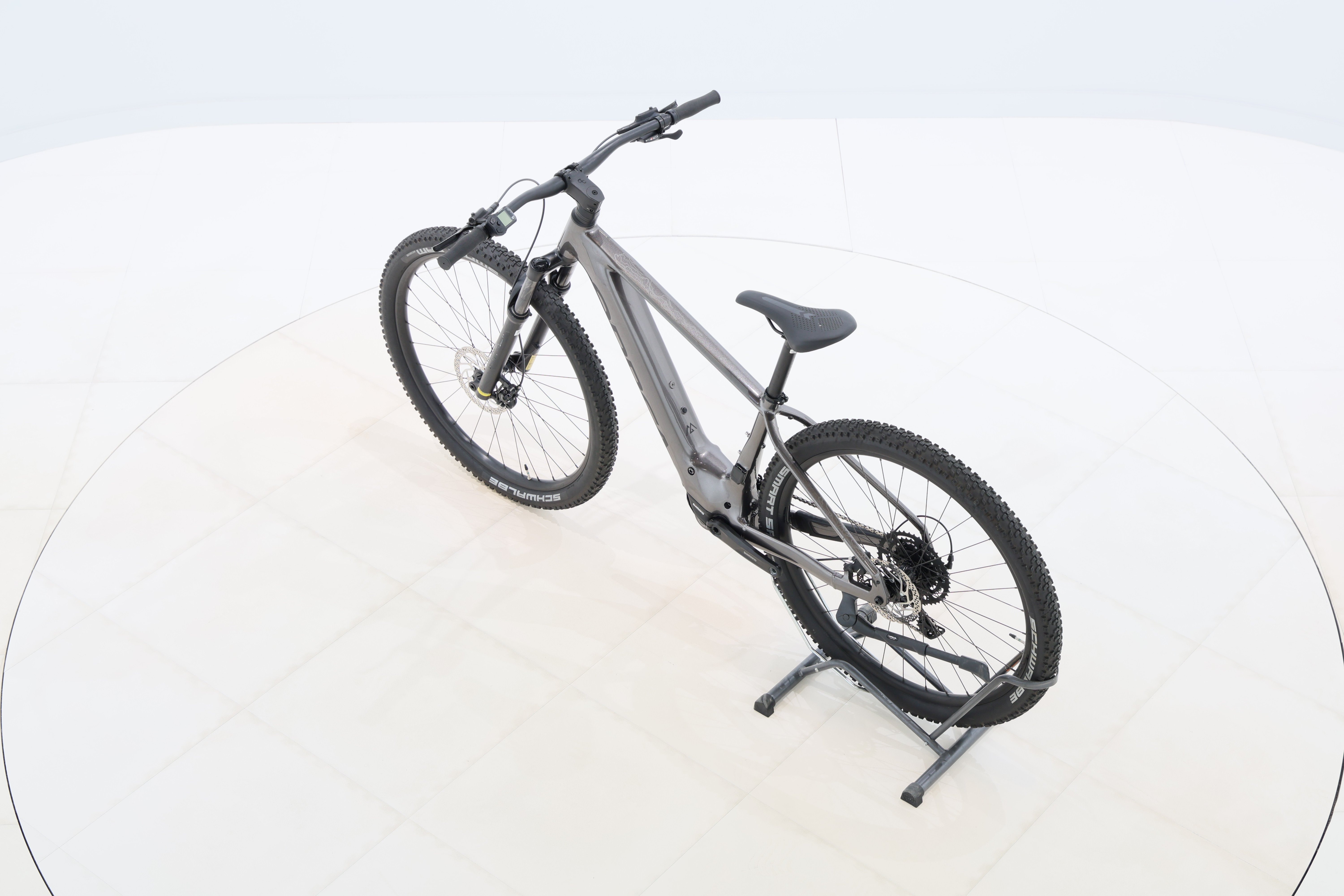 2eeb091c-94d2-42c2-961f-ede9a3b02e9a