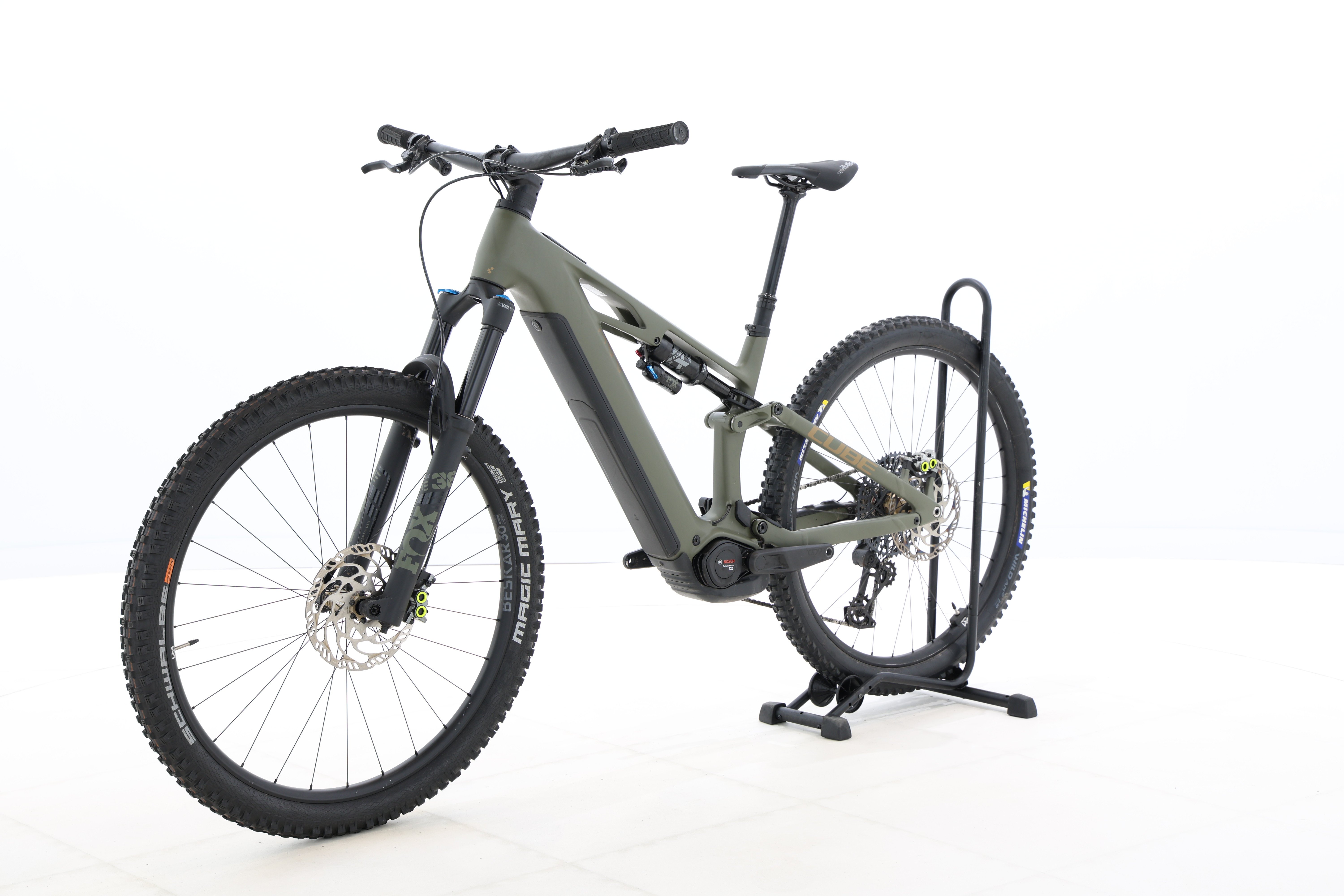 9f7cc744-a292-441c-a261-f920f048c96c