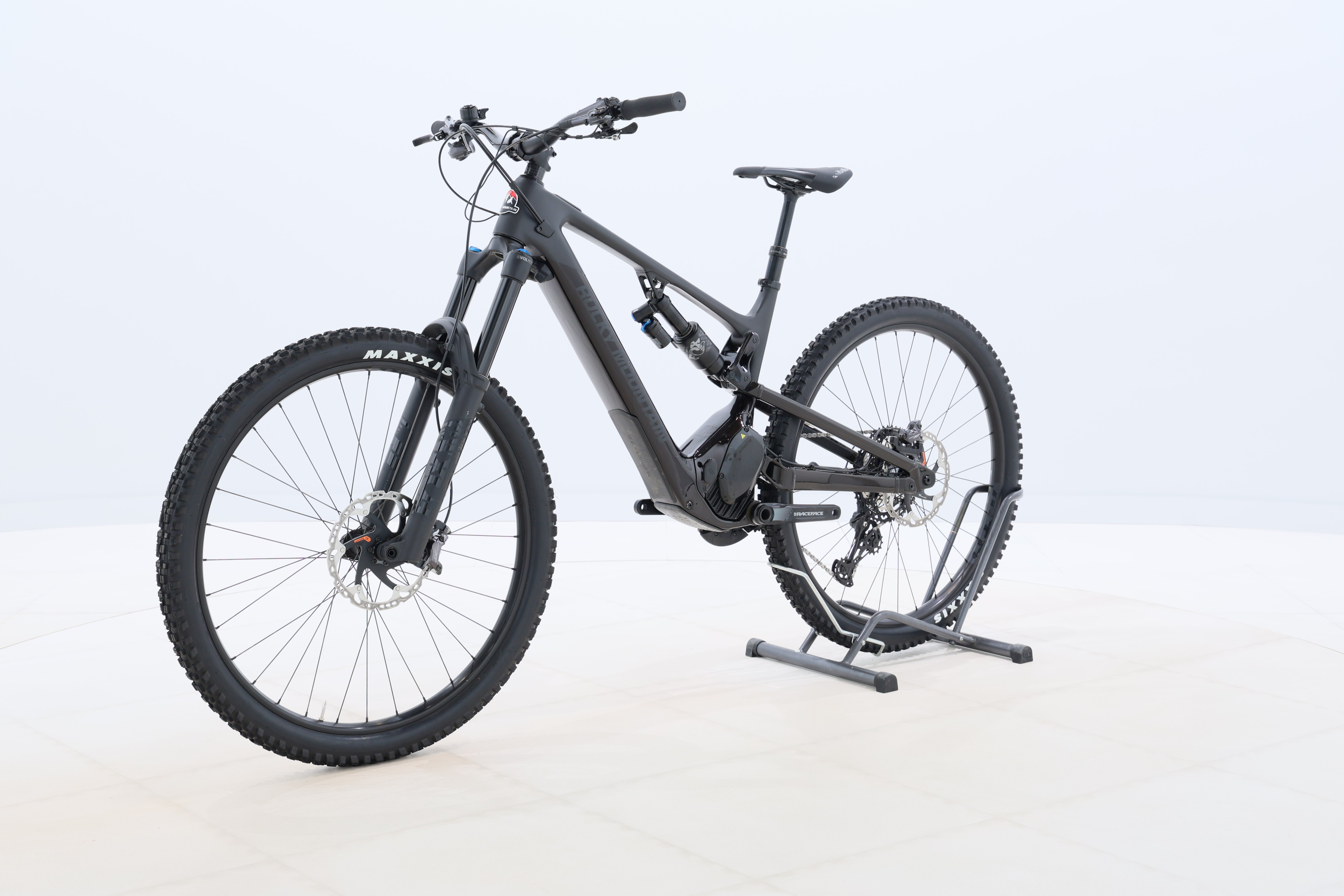 b7afdab1-0f80-4887-bb72-2338a44105ff