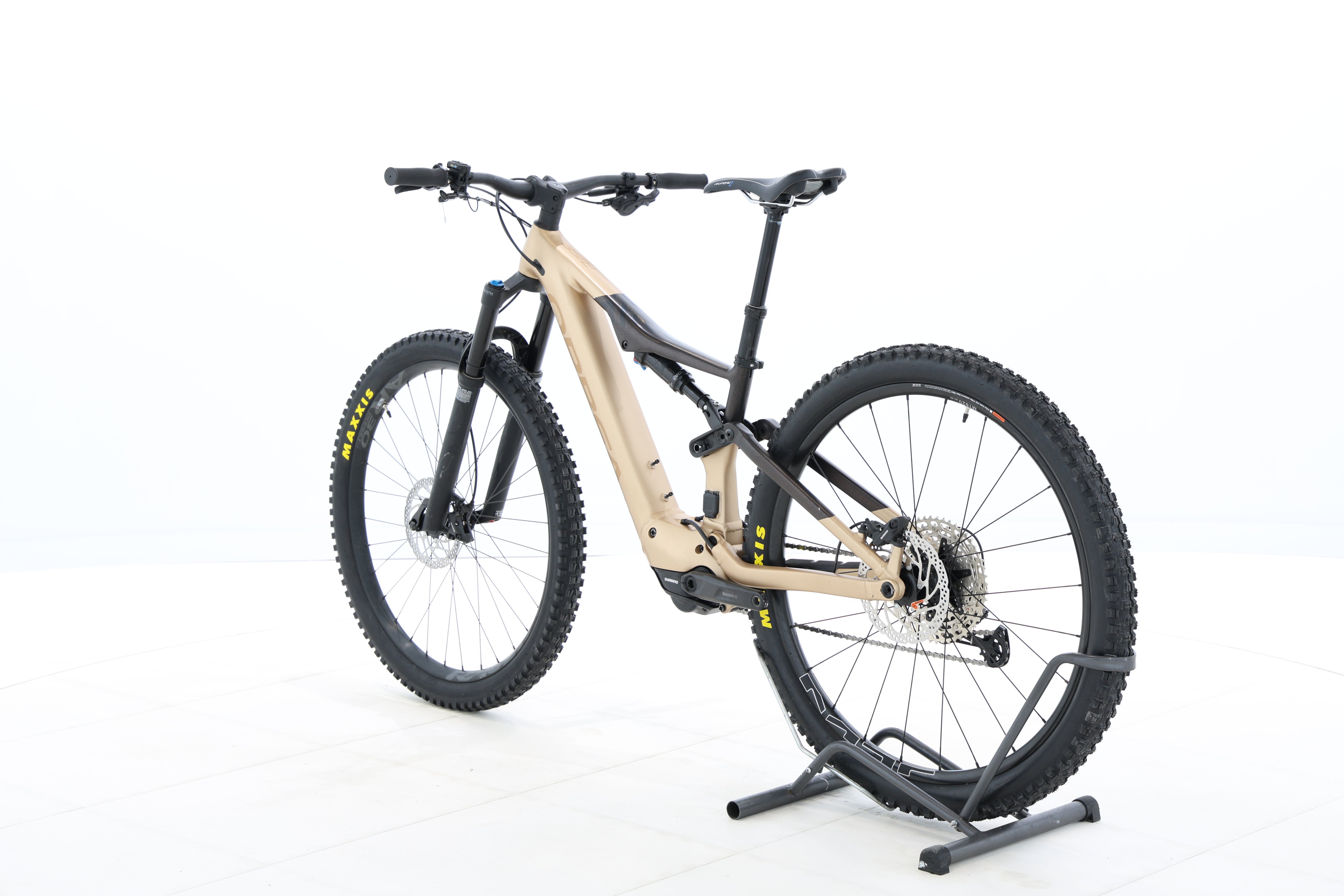 0dd6873c-114a-424f-9697-69bf9effb8e0