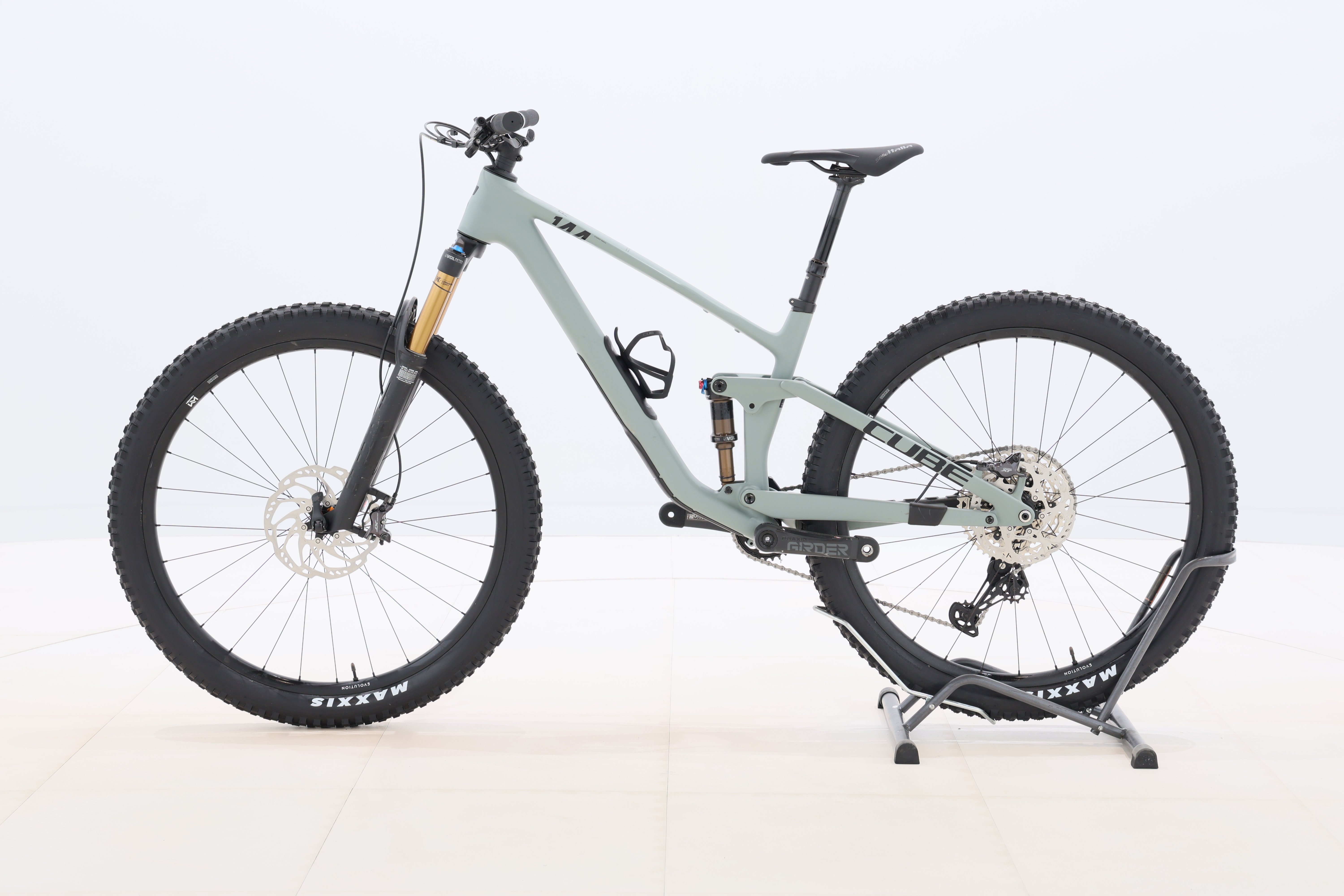 1d8453d6-1a23-4ce2-96ae-001a2a9ce8d9