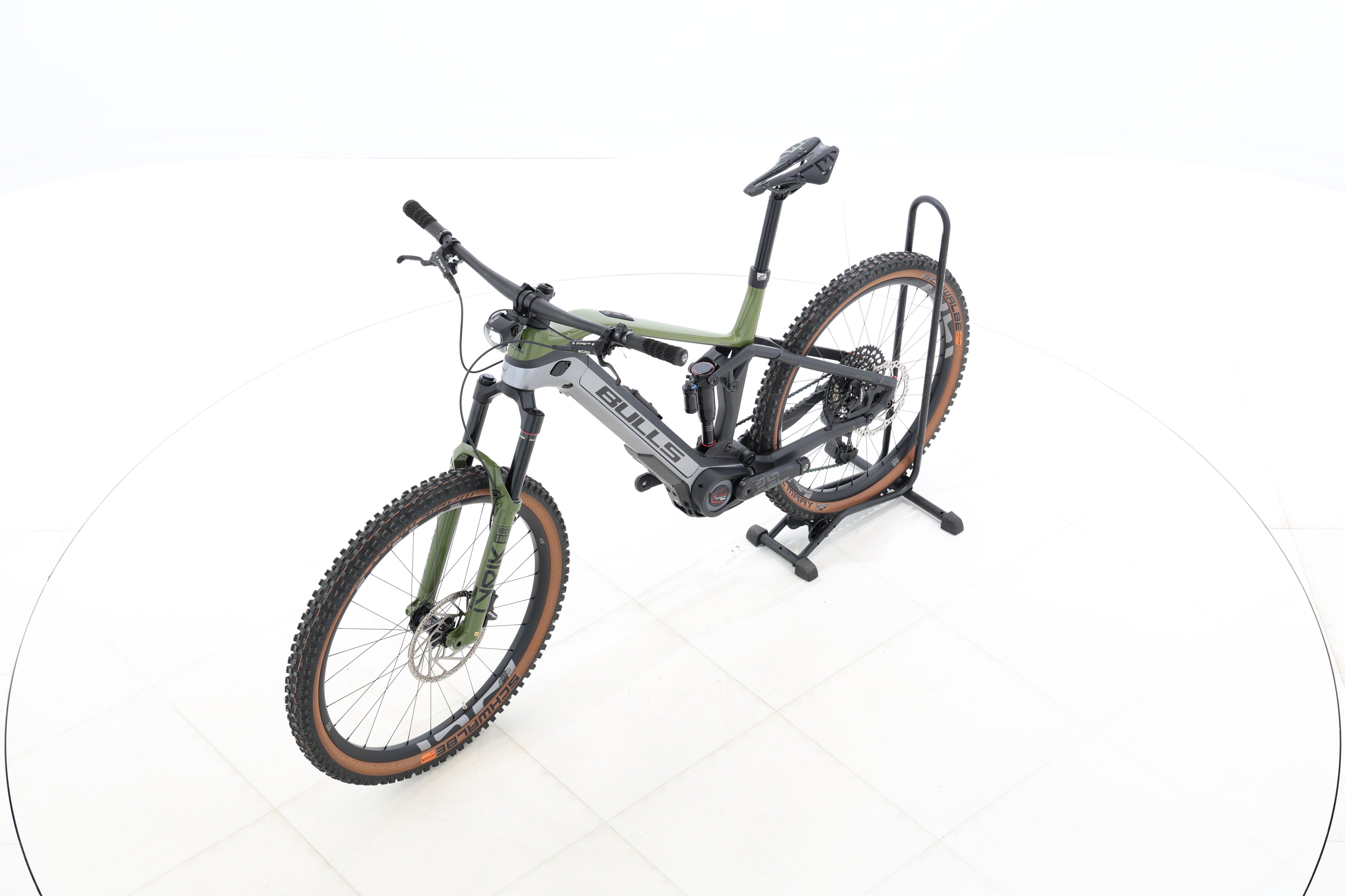 cf885377-3bdb-4635-b5a9-94667b3f3193