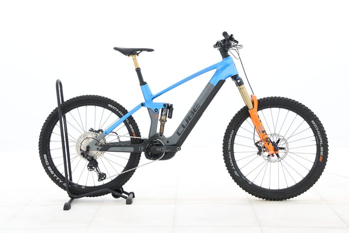 Cube STEREO HYBRID 160 HPC ACTIONTEAM 750 27.5 2023