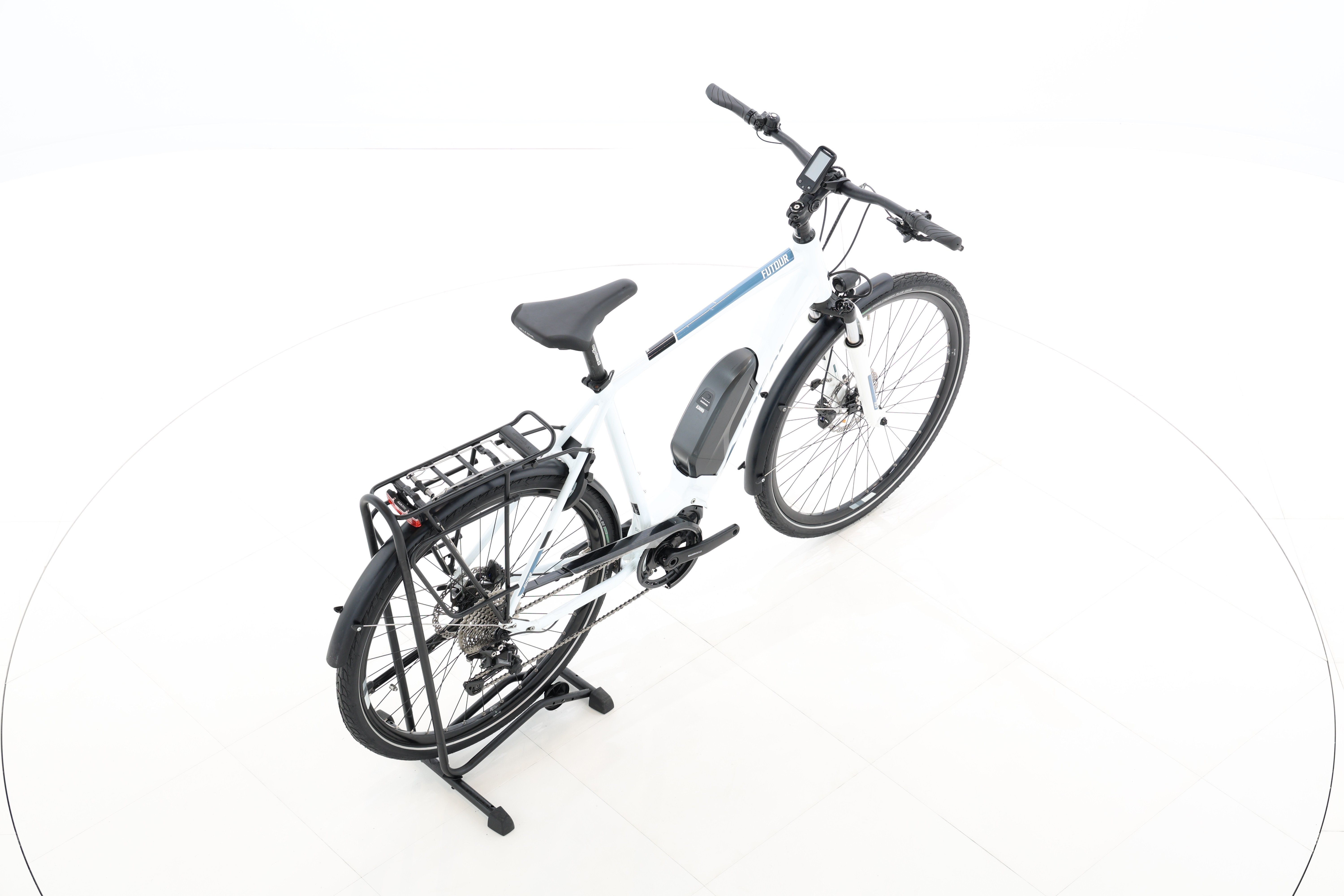 5c2272fd-8d8d-4ddd-9051-5f95e63d4654