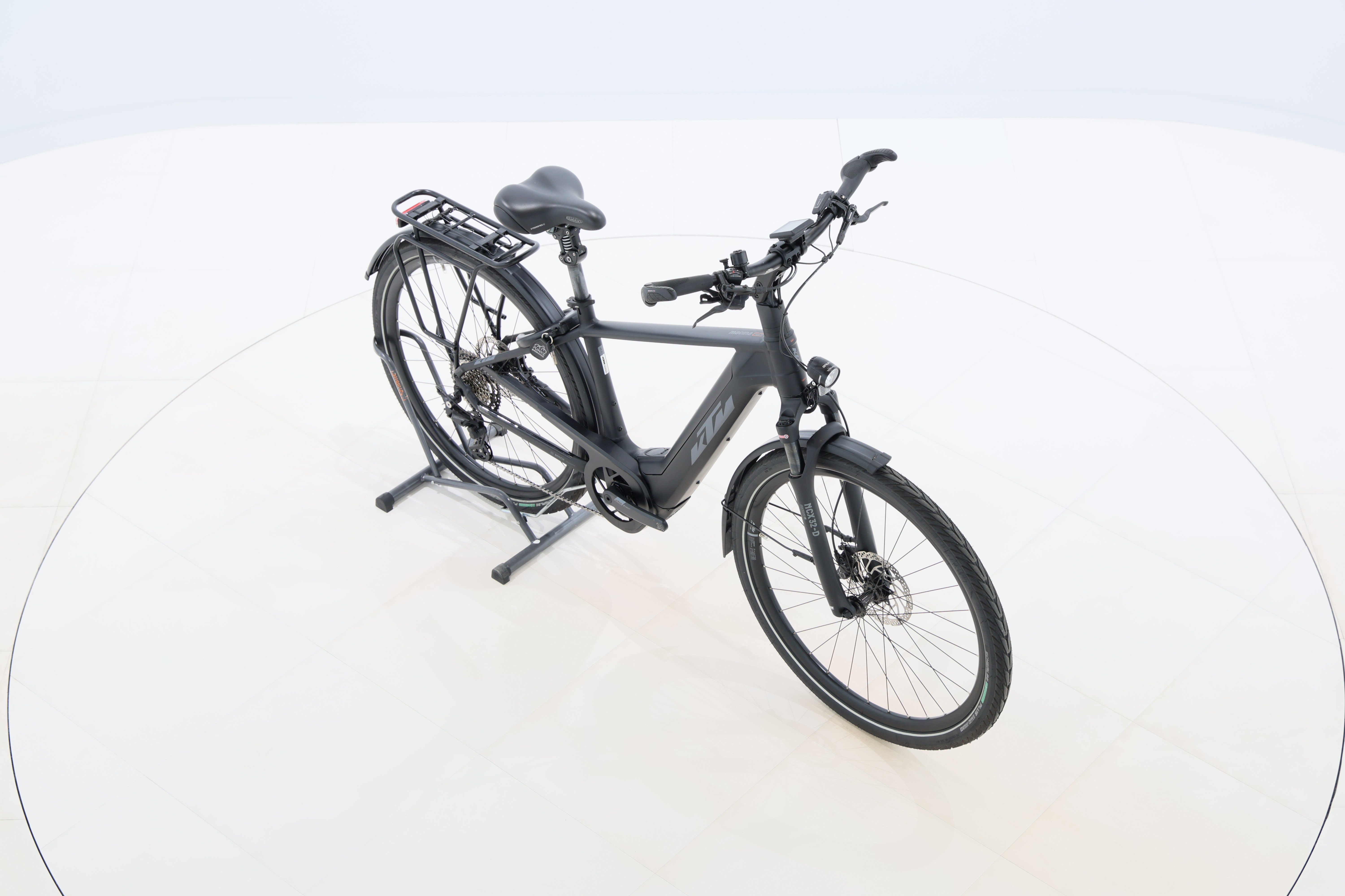 7b21debe-35d8-44b1-9d8d-38c36c6daf9a