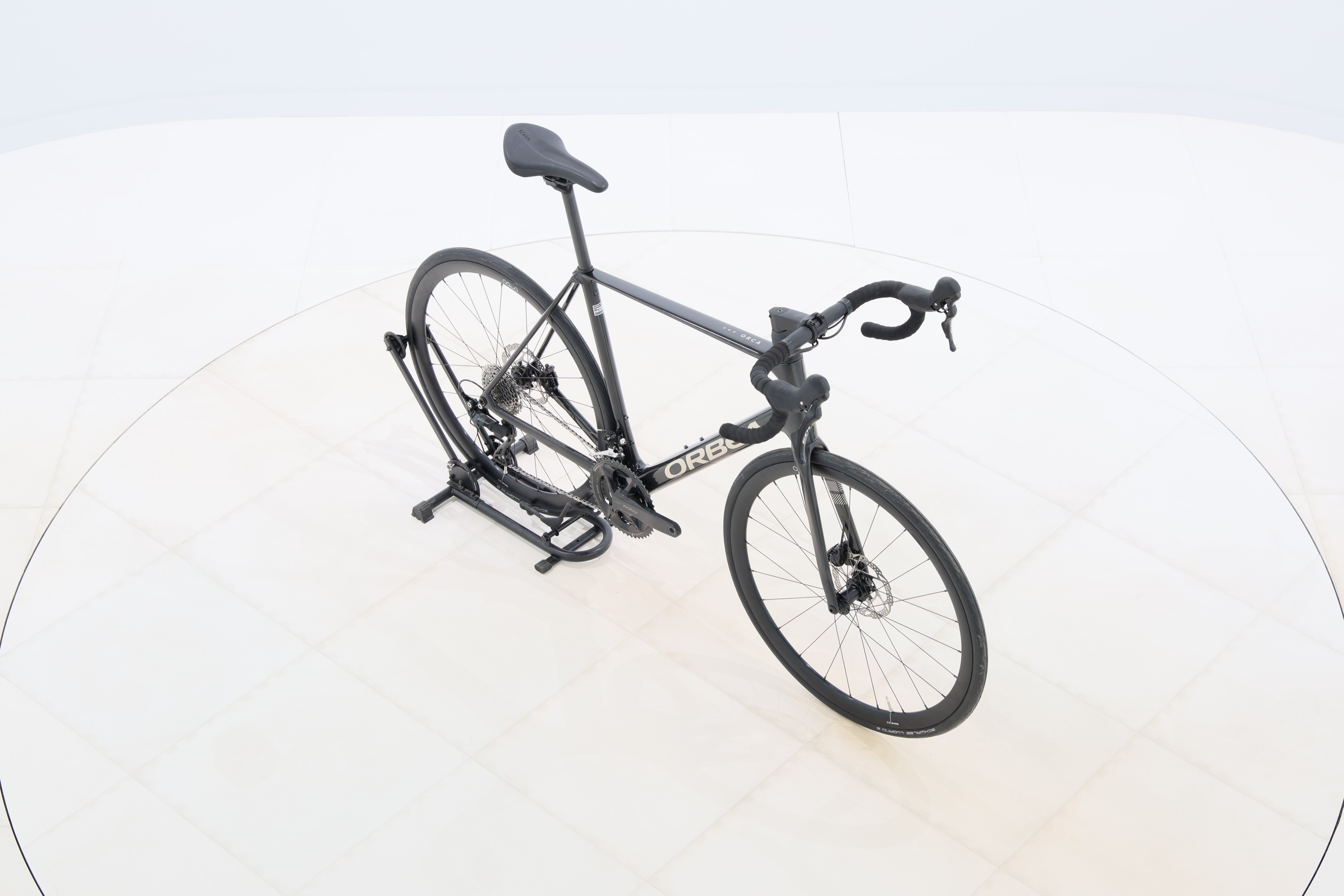 ef637dc4-2244-4e74-b187-9921a1869ea5