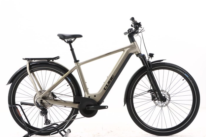 Cube KATHMANDU HYBRID PRO 750 2023