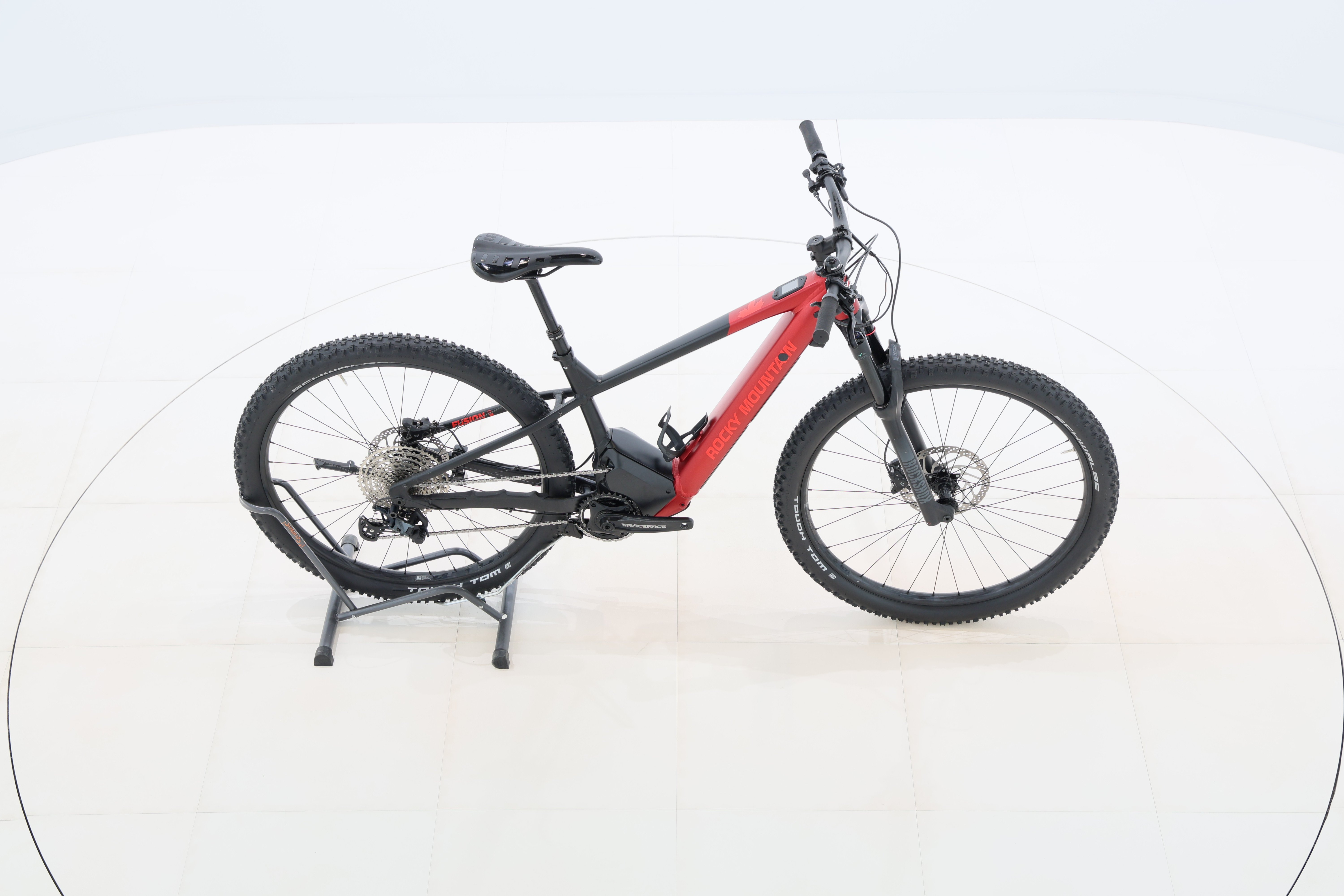 dc946128-5b25-4f13-bcd0-6fcf0ae87a64