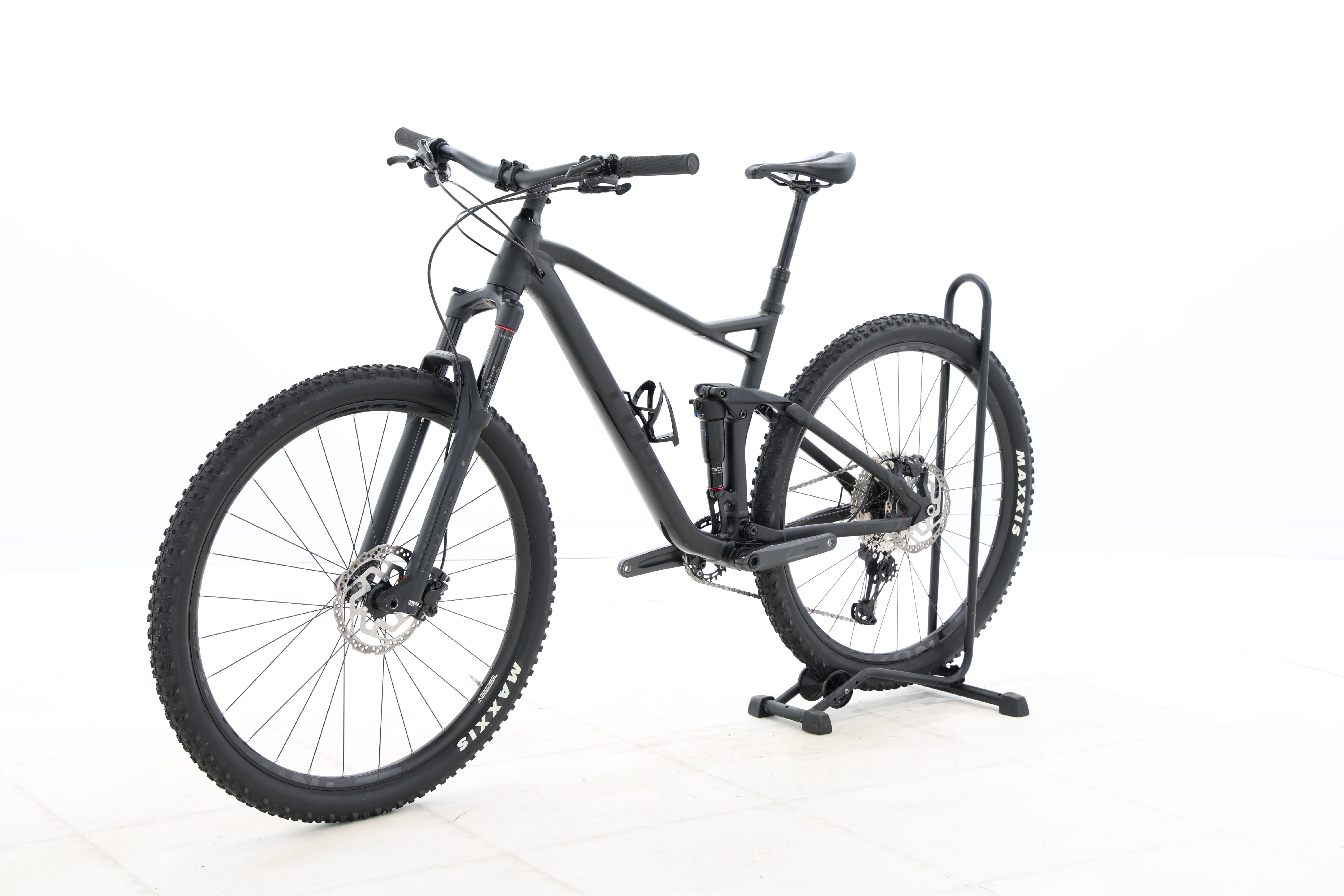 c3c593a2-03dd-4778-aadb-3d697d212b6b