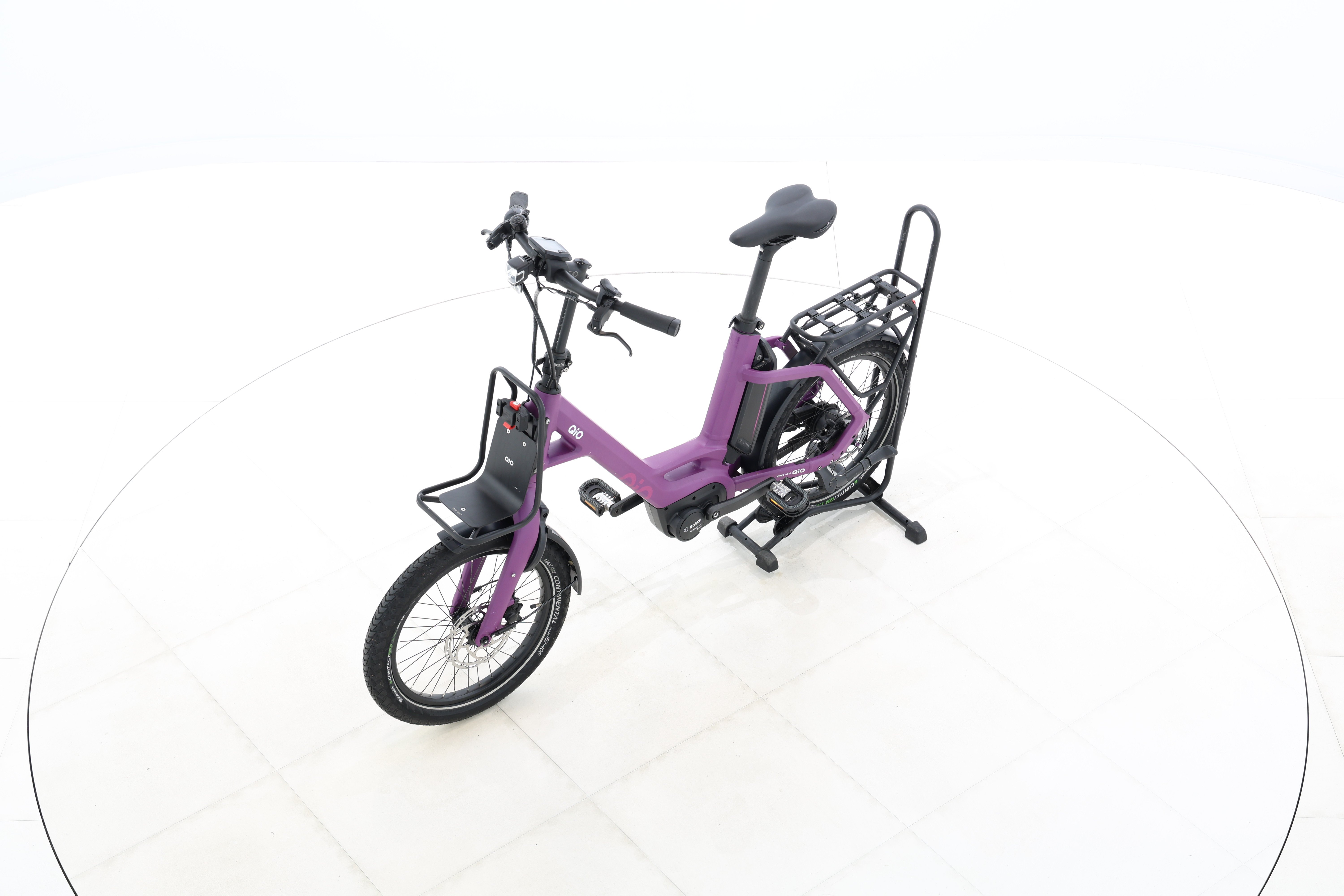 e37fb442-f870-4ead-8127-786be25c9e9e