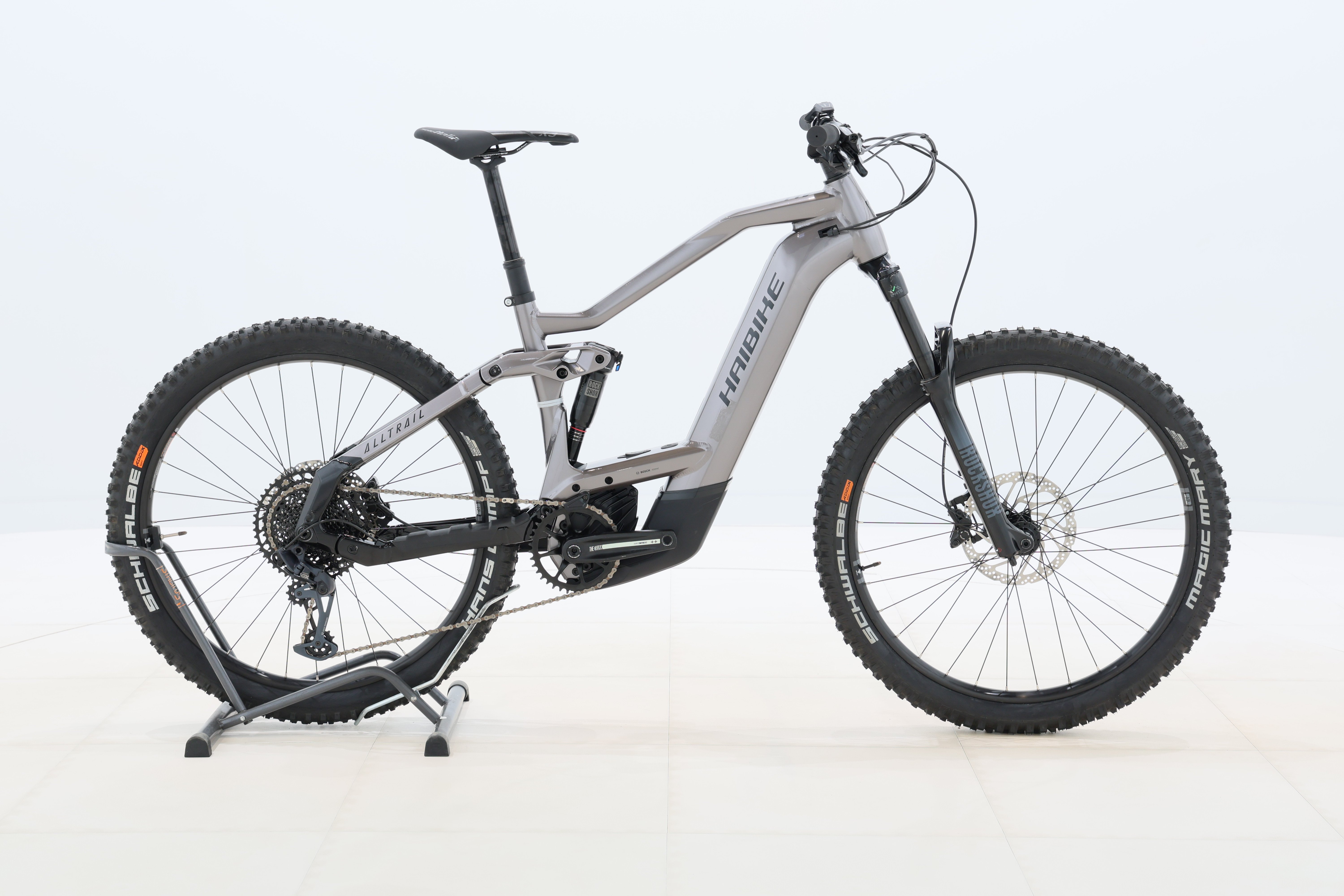 3037f76d-0e64-473b-be49-915f21865452