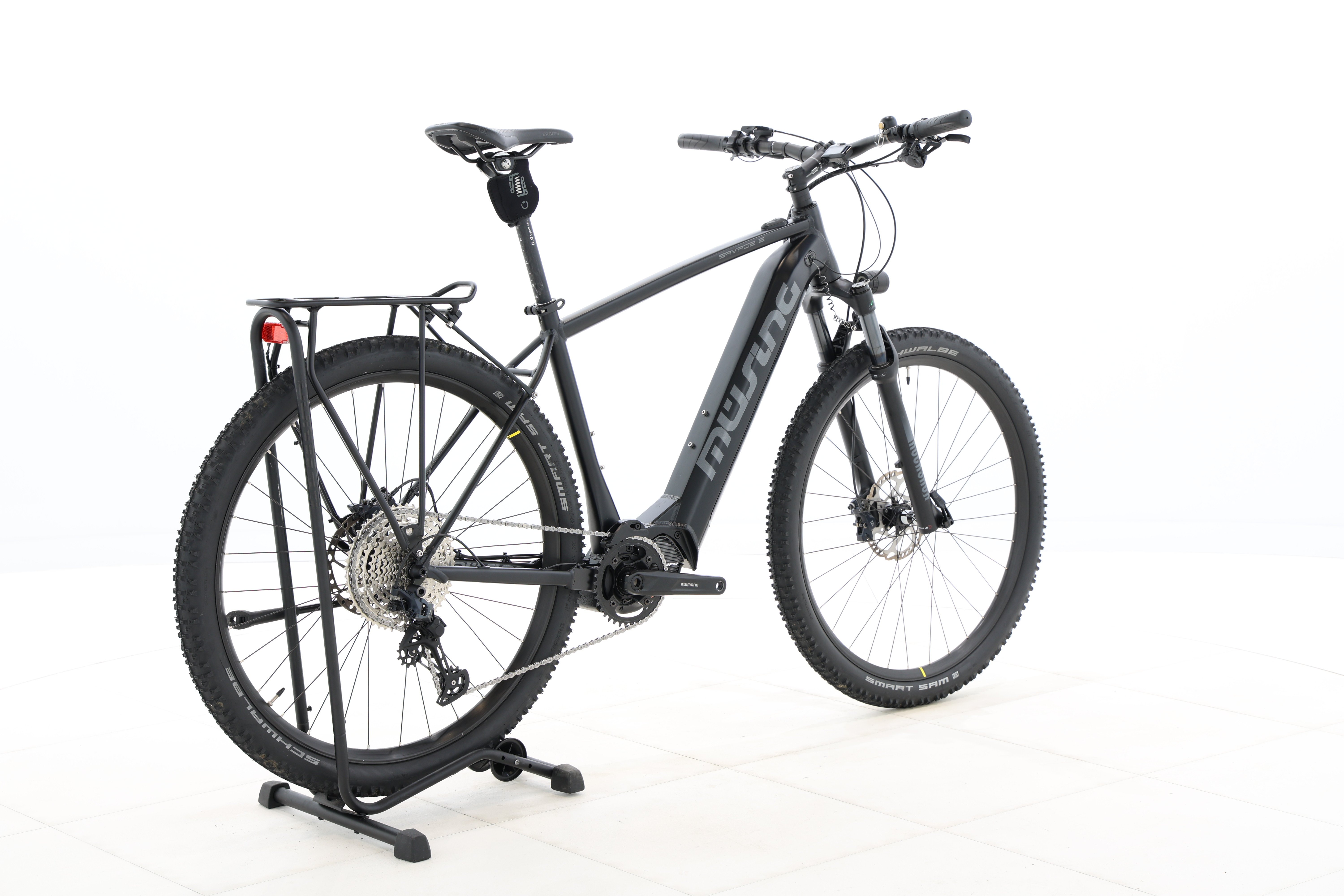 d69a68b0-a4f6-47f0-89d9-b9247d89aa7f