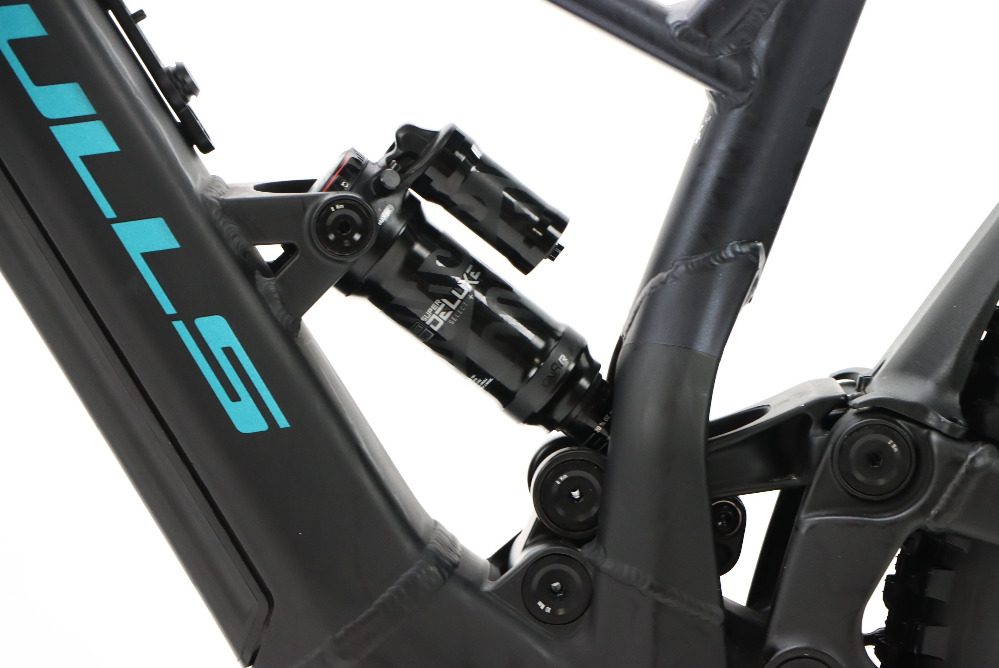 dd59f0ec-77f8-4f42-b1b2-9a09936e00cd