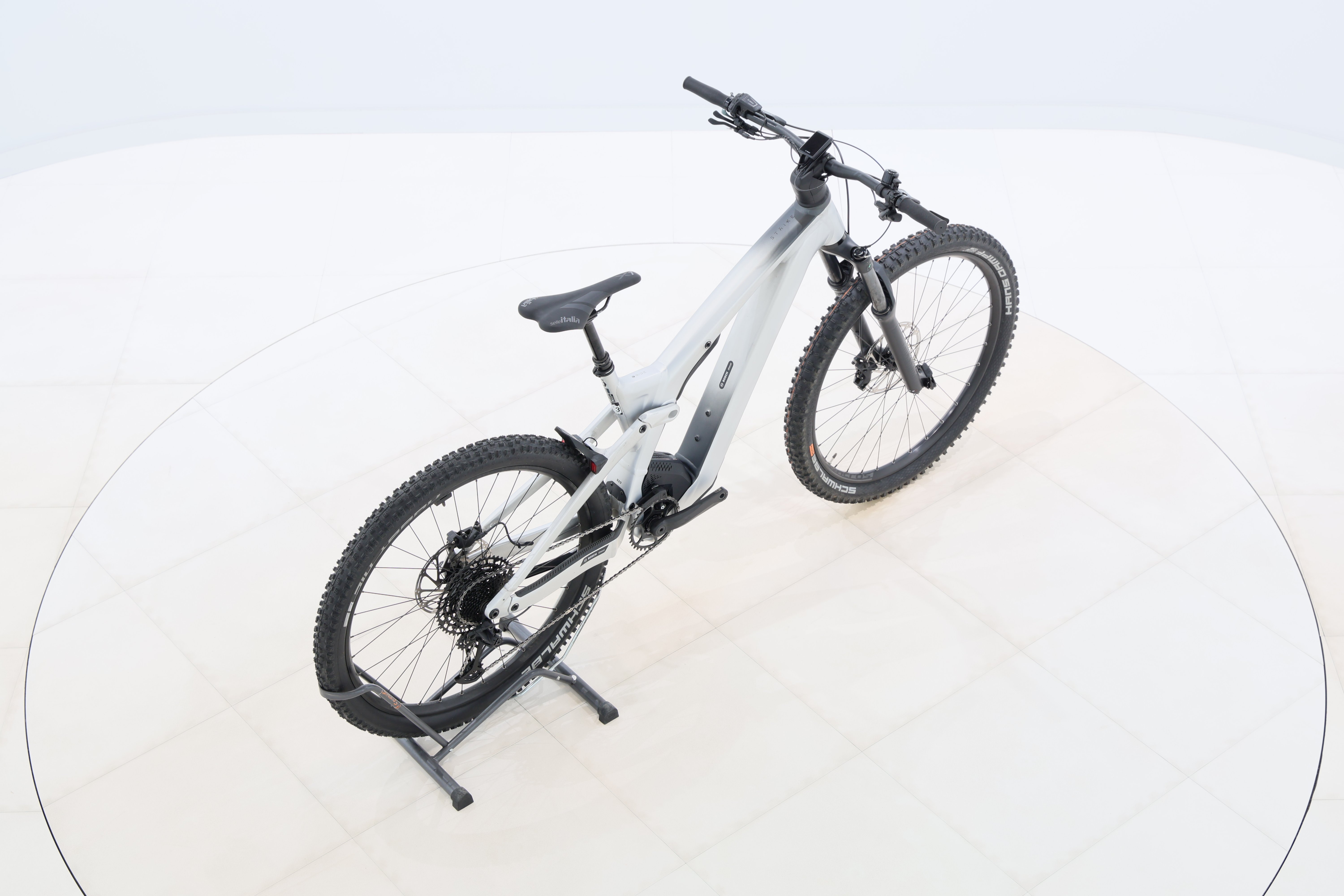 9deecc58-533e-4080-867a-50a3a764738a