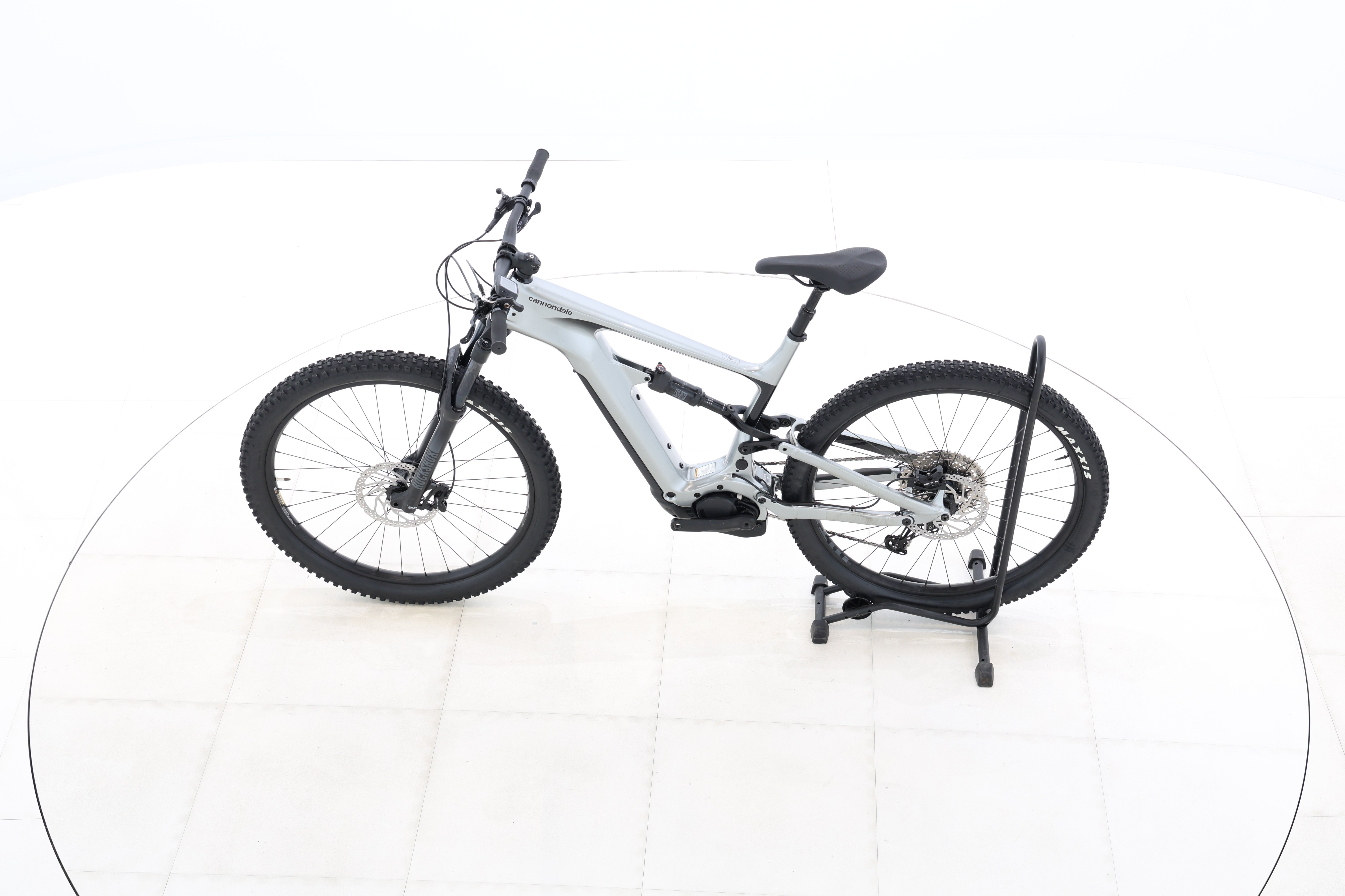 51feac3d-470c-45c2-ad76-c7fcc582fbfb