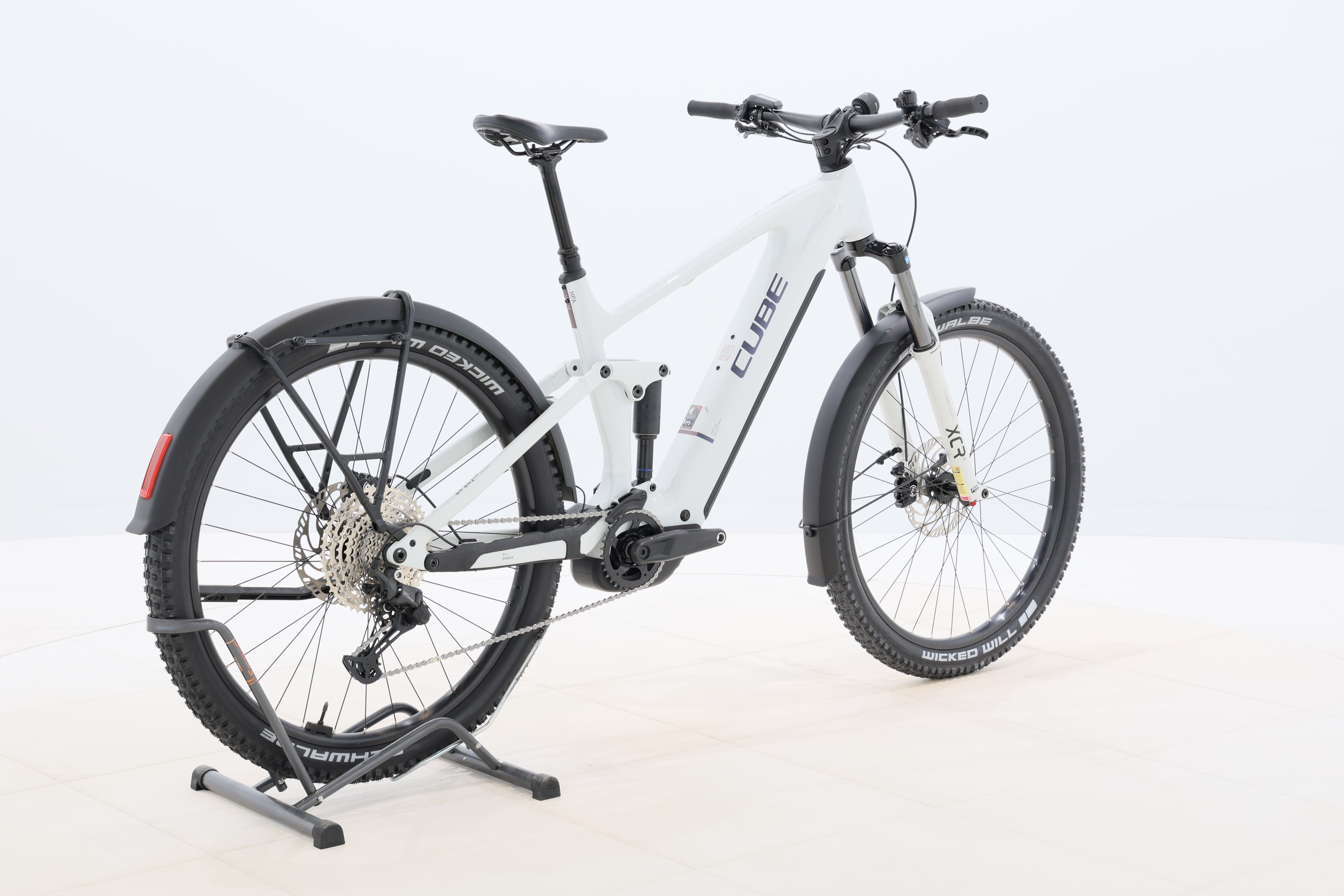 75abb82a-4e33-468a-bb94-a99477f11642