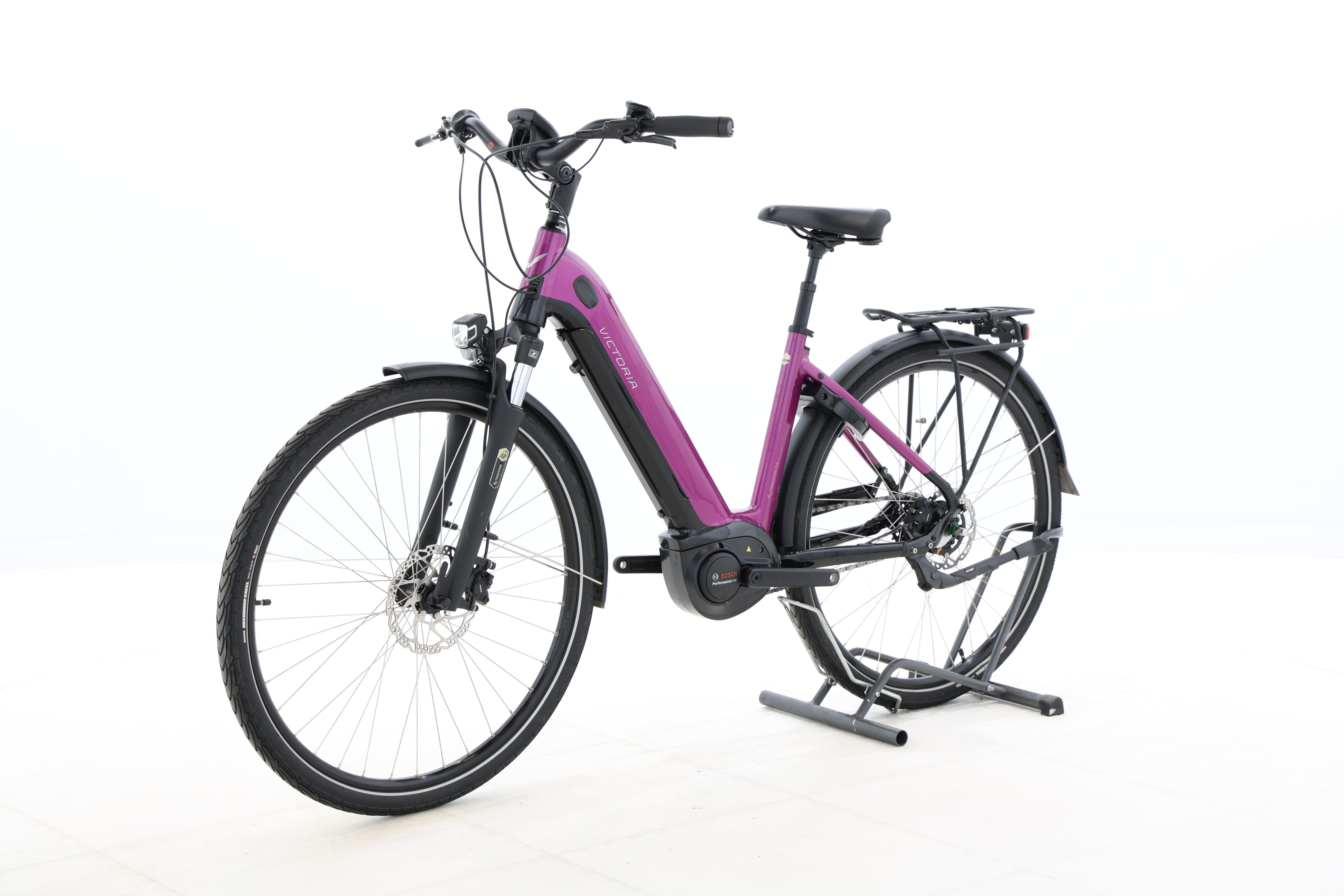 b21a758e-1566-421e-96b8-b4baaa964b7c