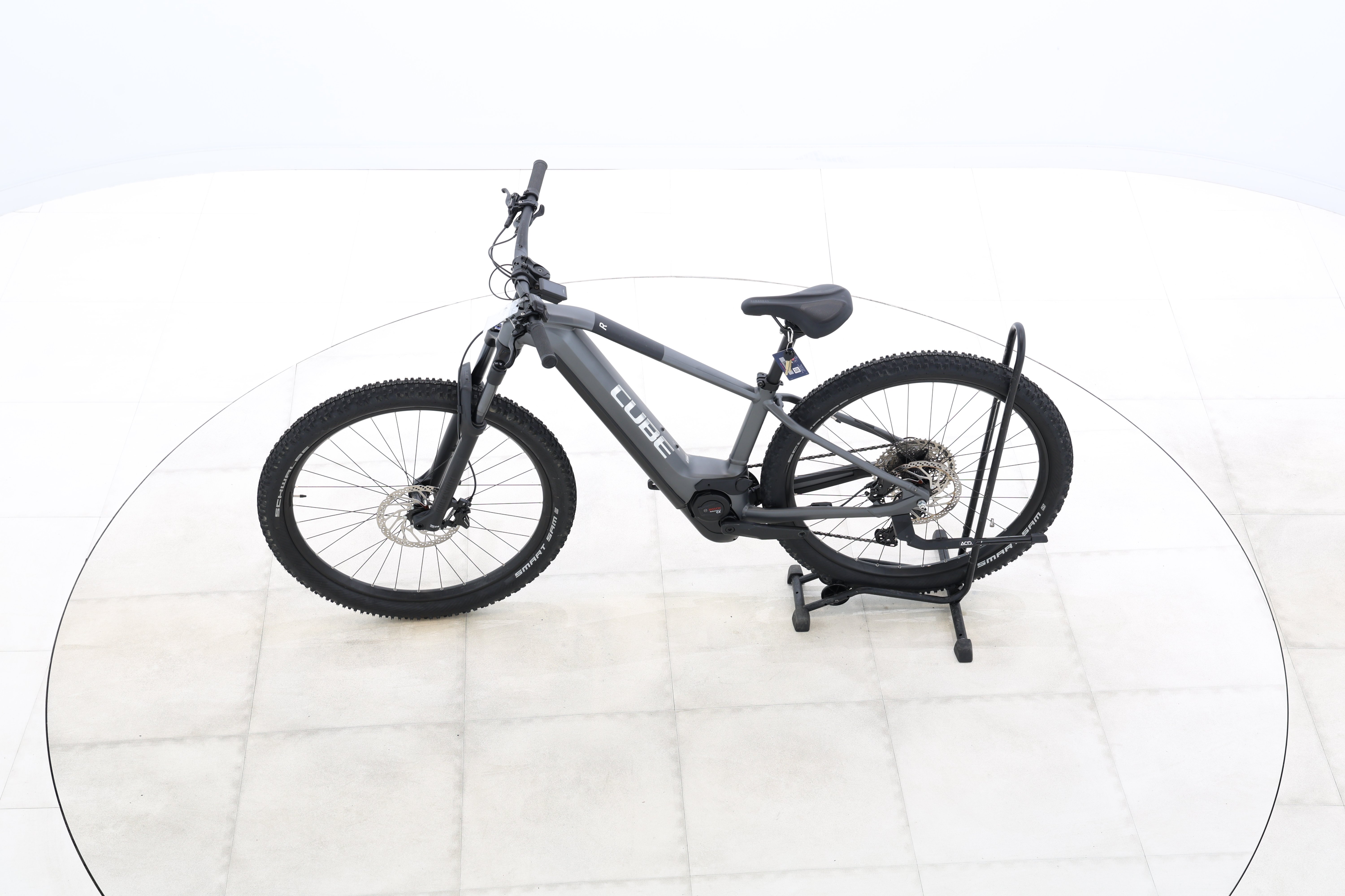 a0930cc3-34ef-429a-a936-1fd605dd26c1