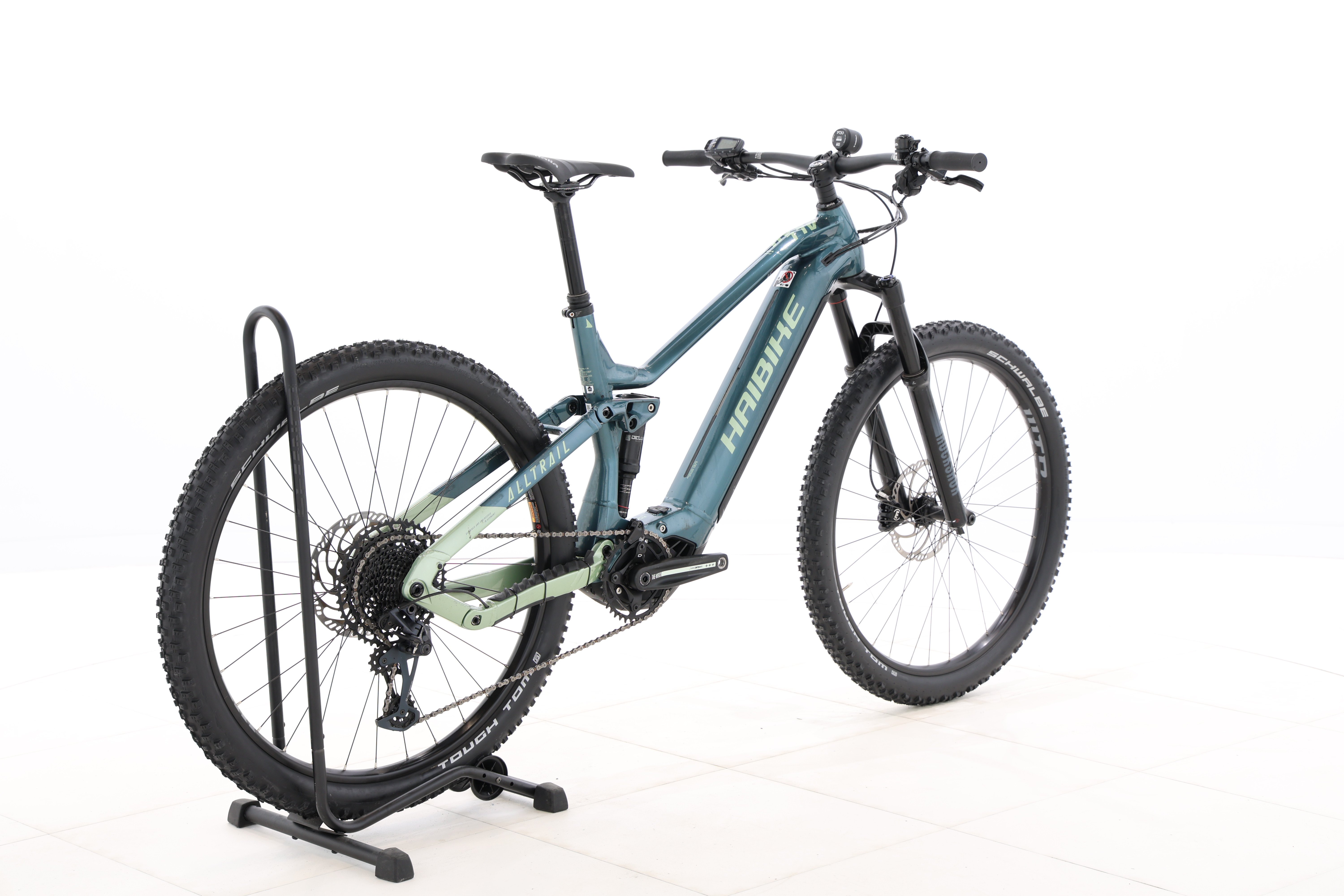 836dc593-27b6-47f4-b941-ddef9ca8f361