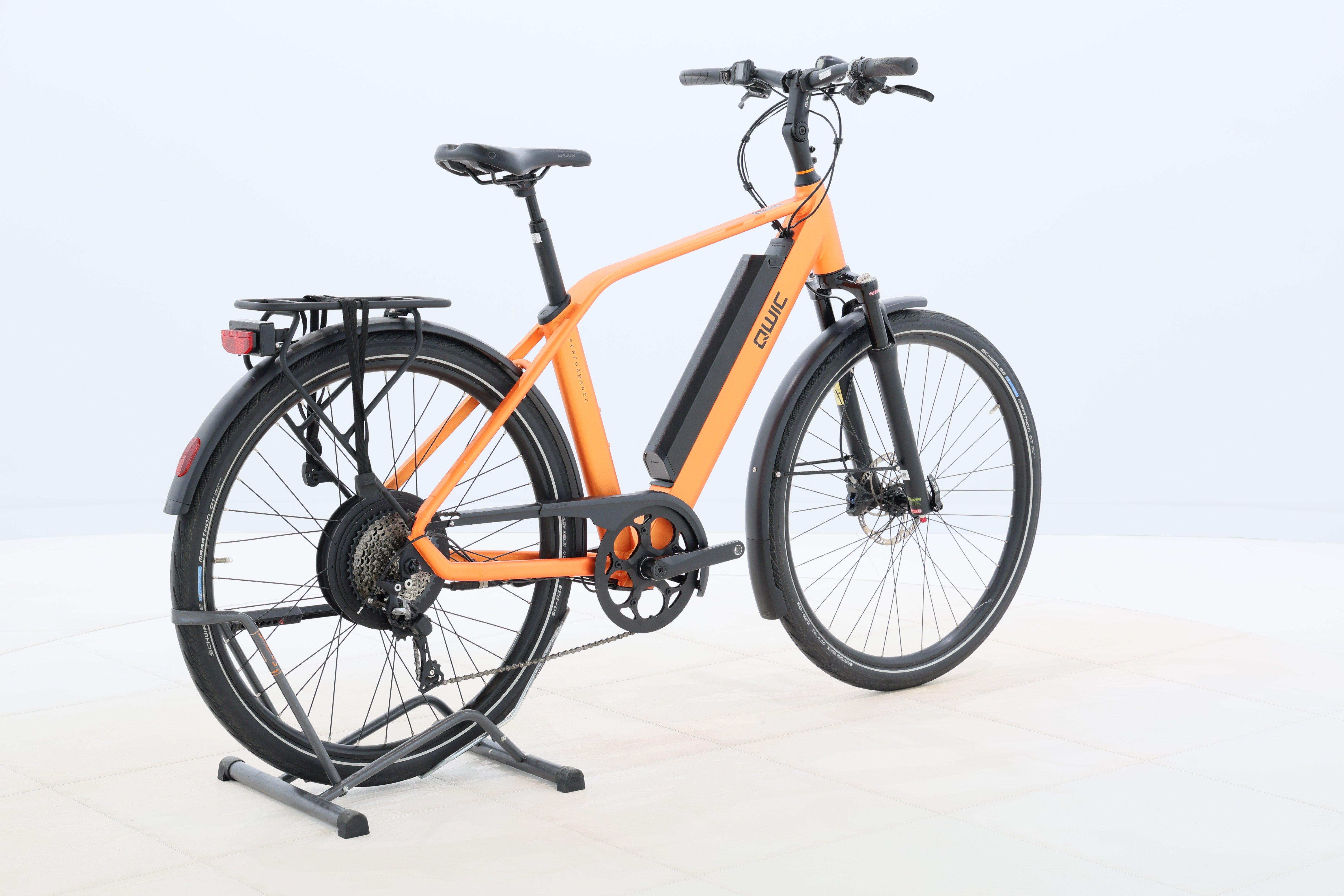 1c292cf4-c98e-42fb-b5b8-21319c4a23d5