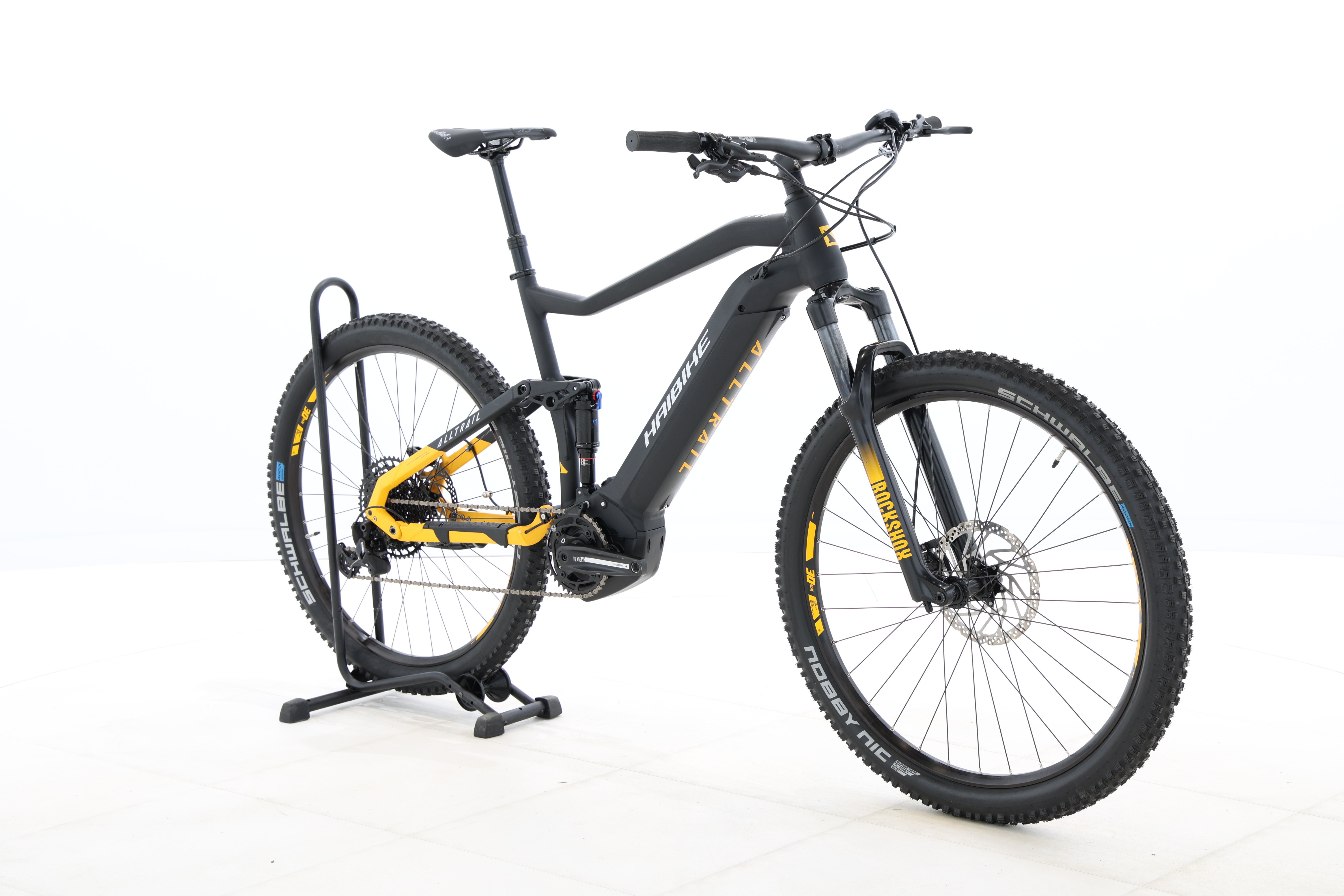 4f7a30f6-4dab-45a7-a295-1def080dbf8c