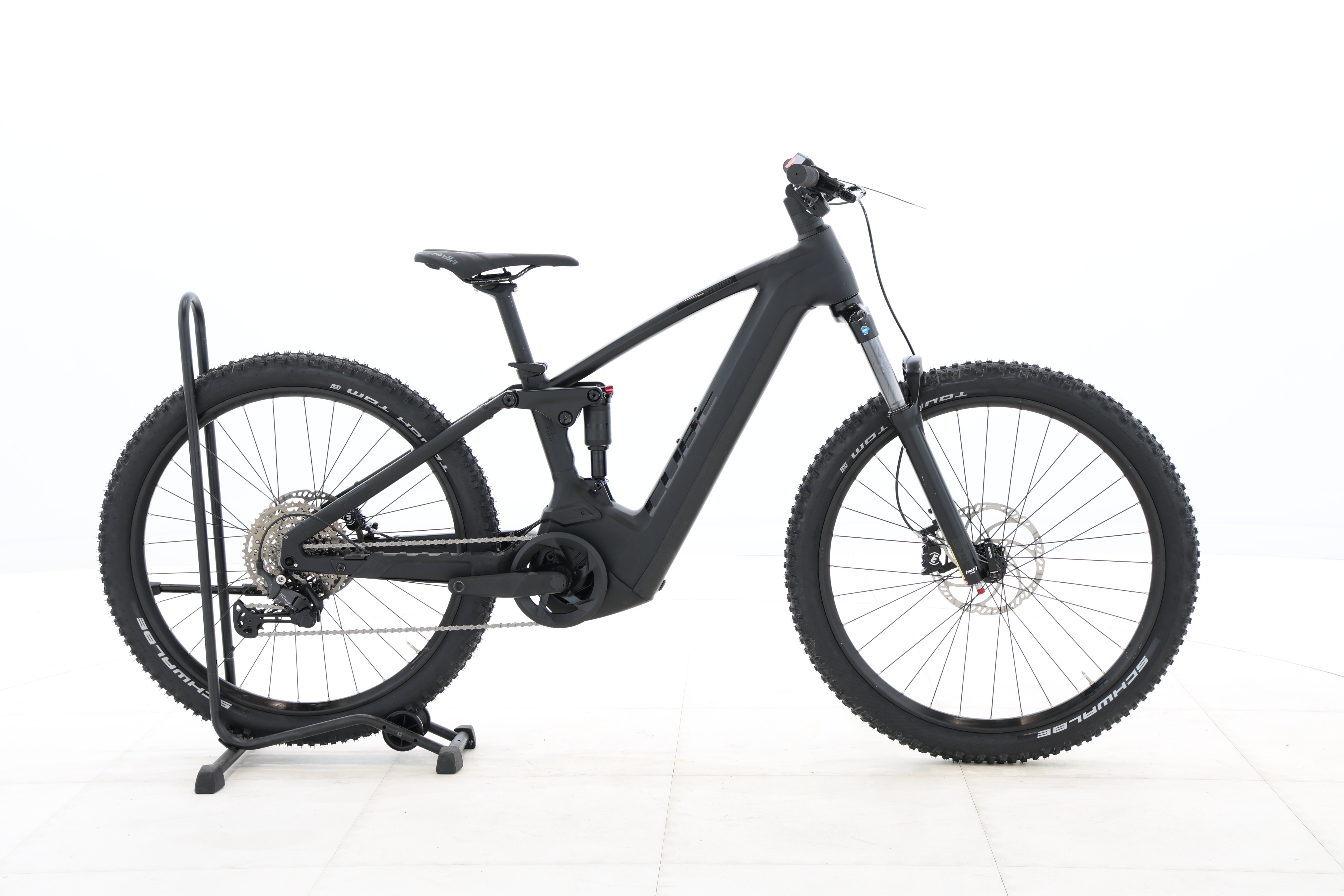 5b9e0b15-aac3-4b8d-b67c-c60991bf0976