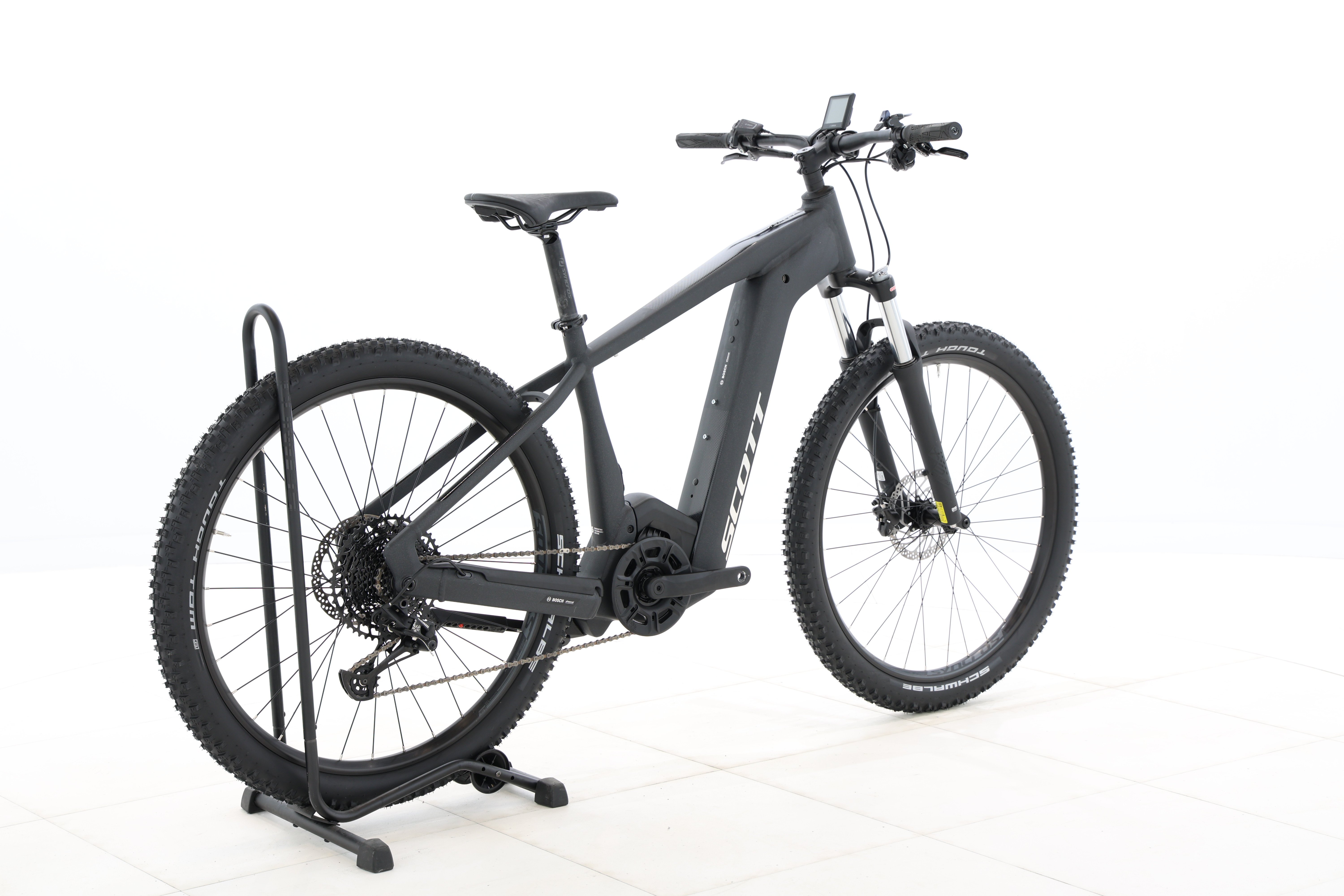 a876ef30-75d9-49a8-944b-a9395a0528a1