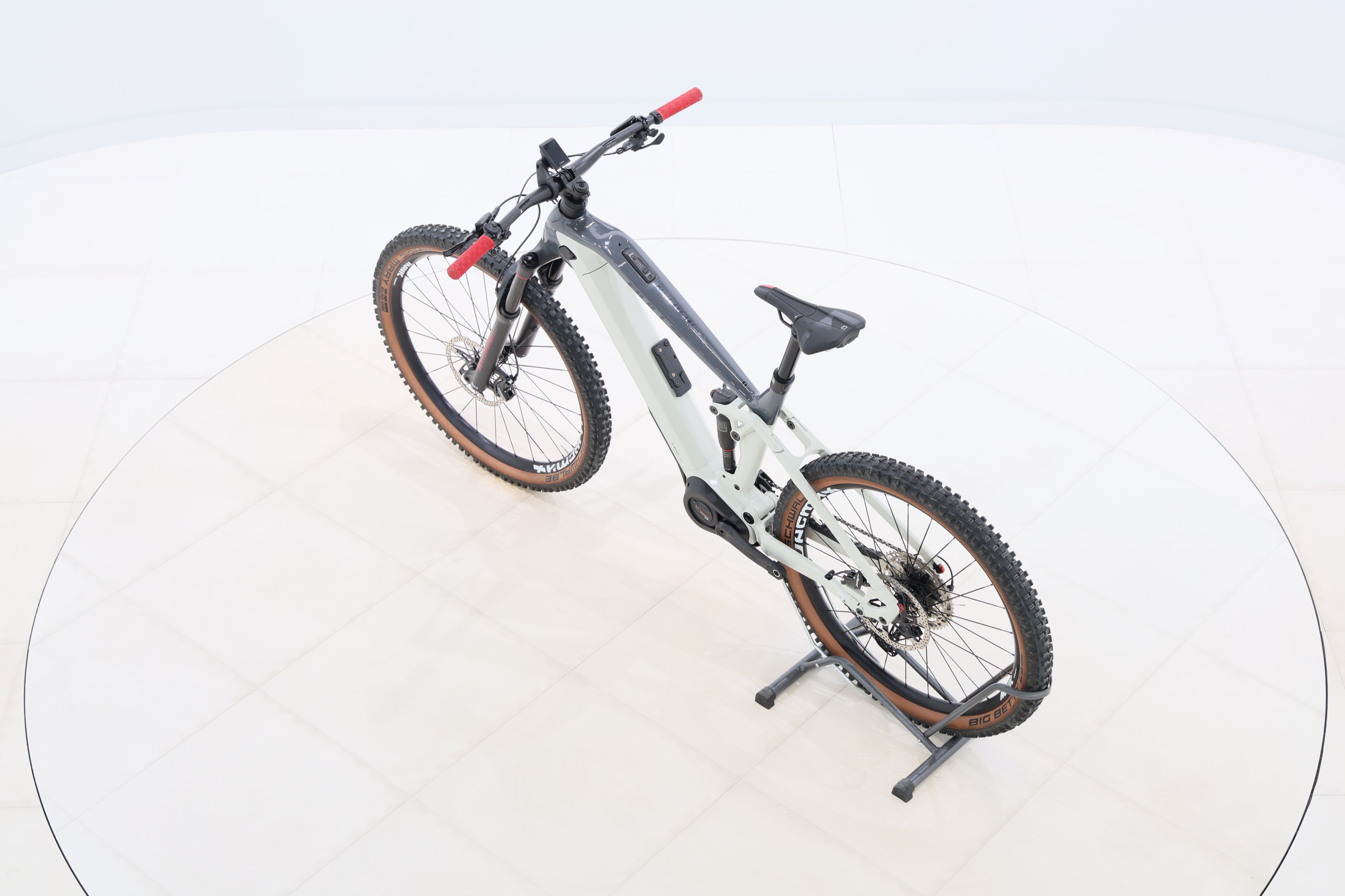 543b5a41-d82a-4266-885a-697ddd1b08a1