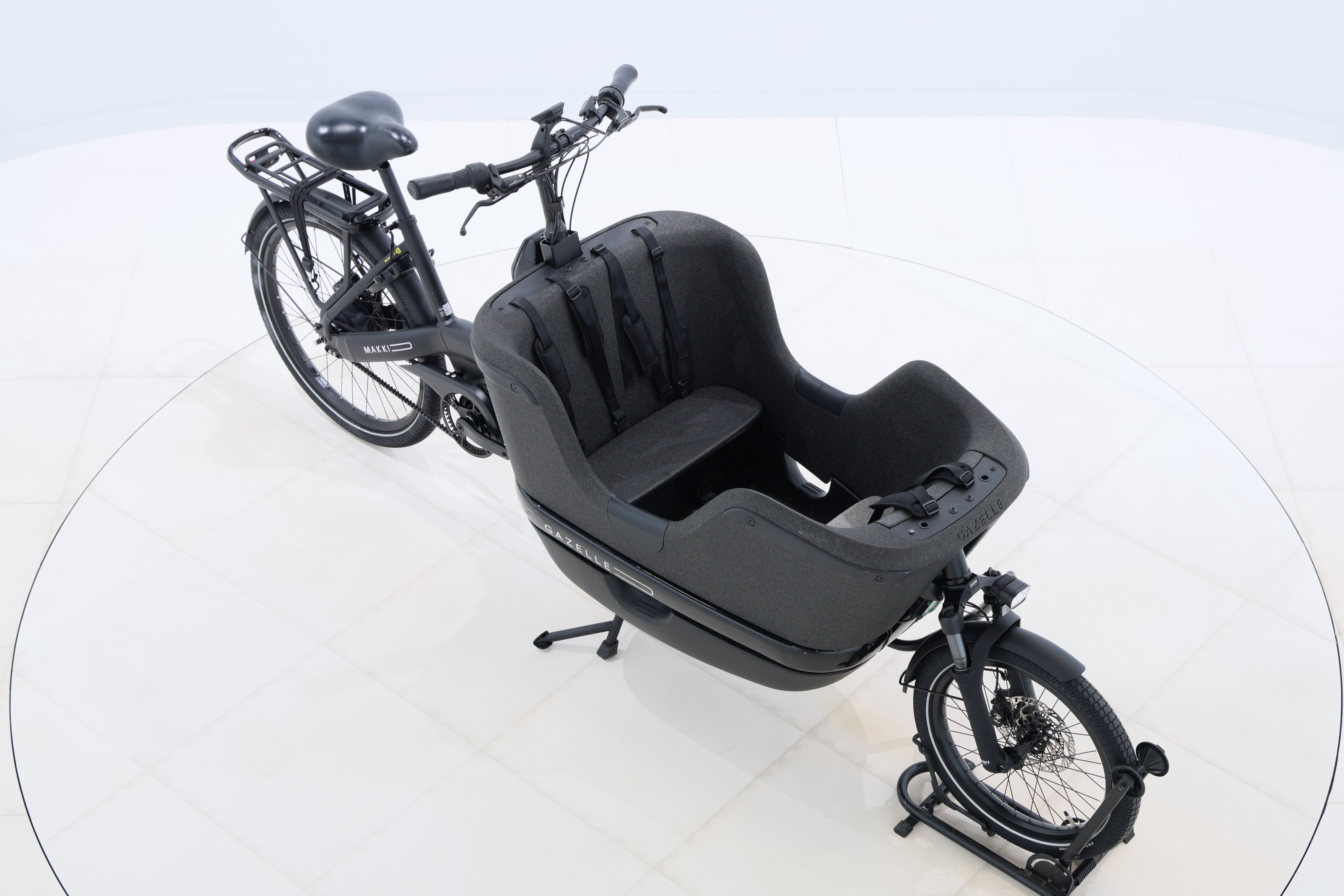 bd1f84b6-a2c7-48c9-94f3-db1921ba16e2