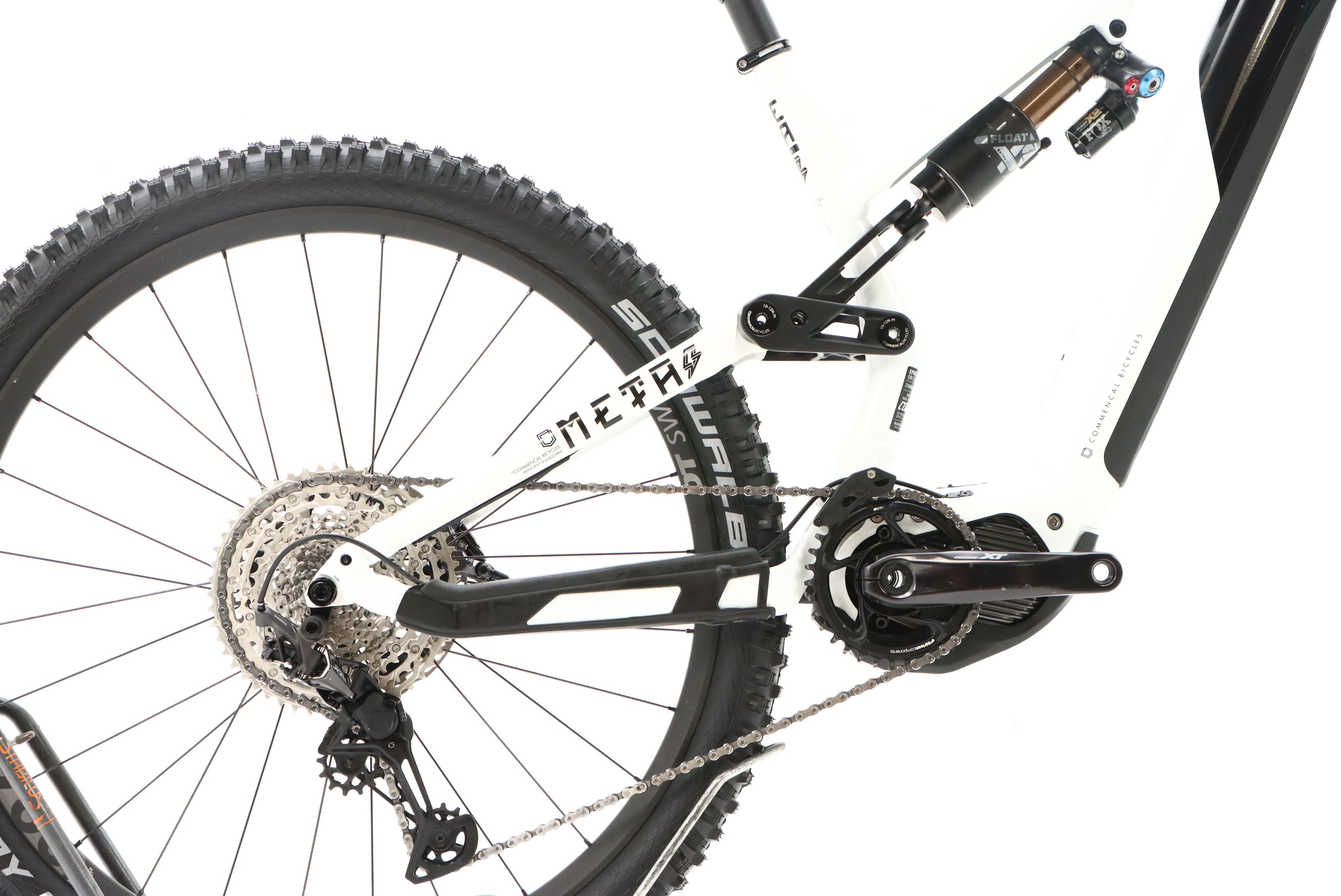 8acce112-7912-4f92-9221-b4ff62a77093