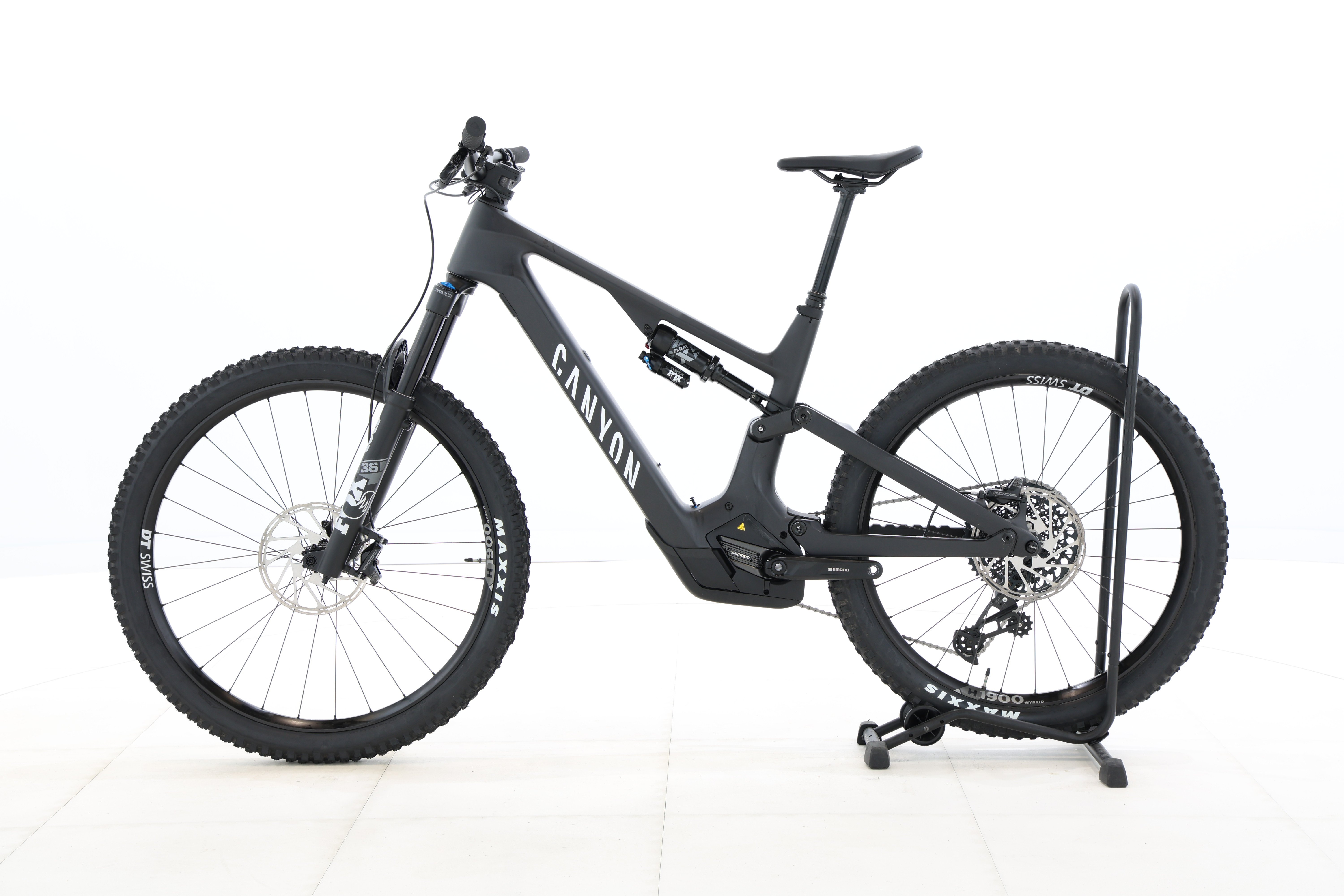 d99d5ec0-4f10-43c0-a784-5849eb2c16b7